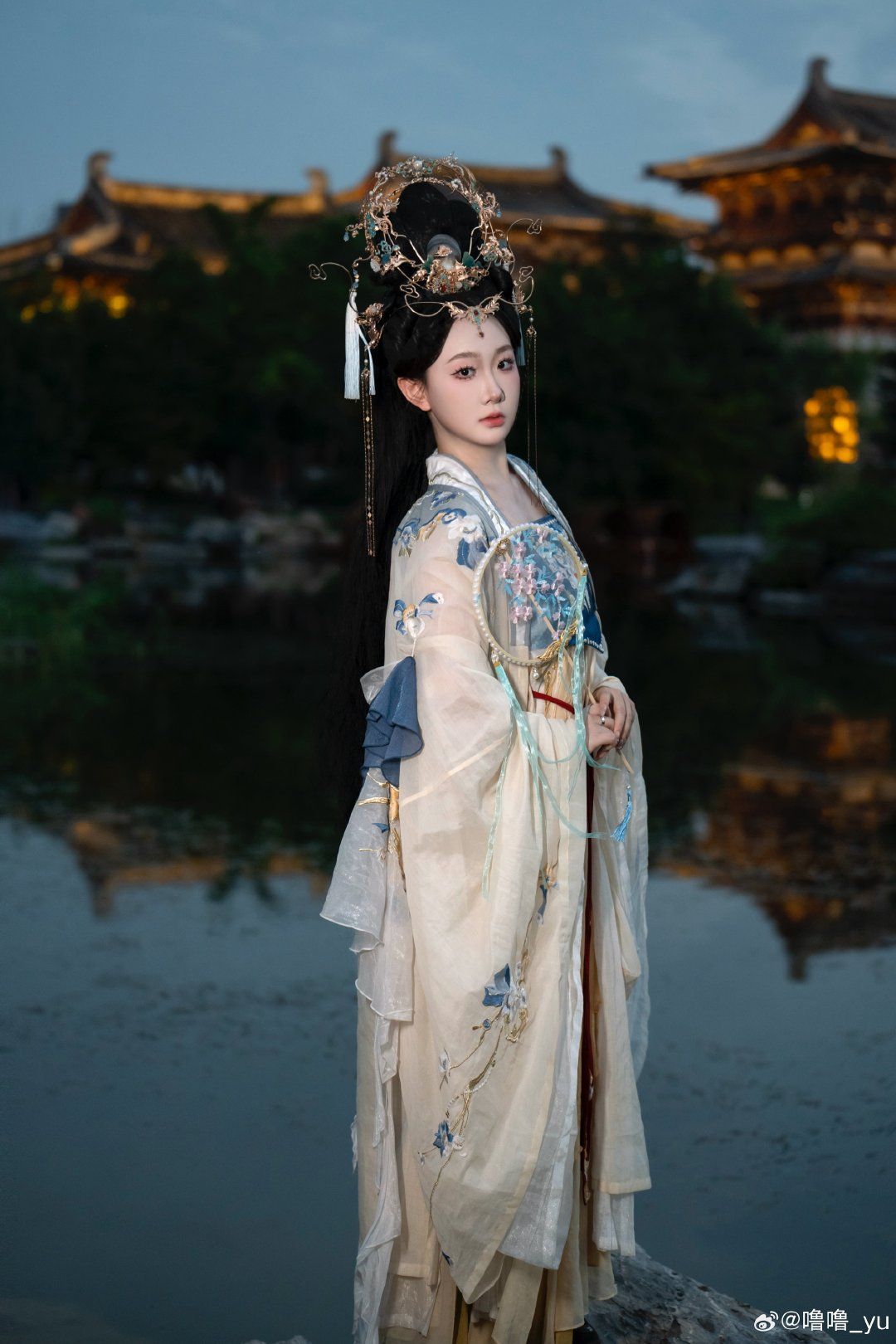 The 4-Year-Old Hanfu Girl:Embracing Traditional Beauty in Modern Times The 4-Year-Old Hanfu Girl:Embracing Traditional Beauty in Modern Times