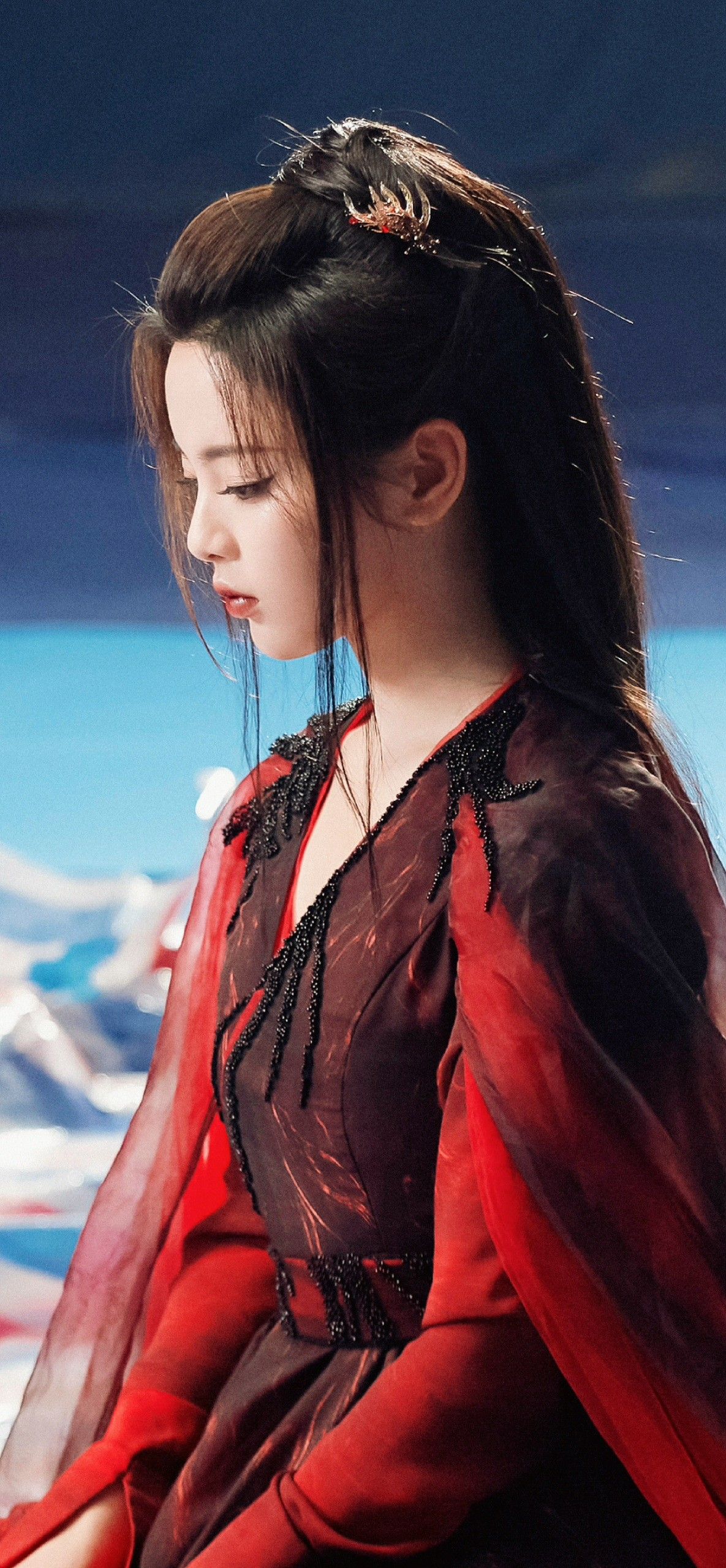 Little Girl in a New Chinese Style Qipao:Embracing the Spring and Autumn Elegance Little Girl in a New Chinese Style Qipao:Embracing the Spring and Autumn Elegance