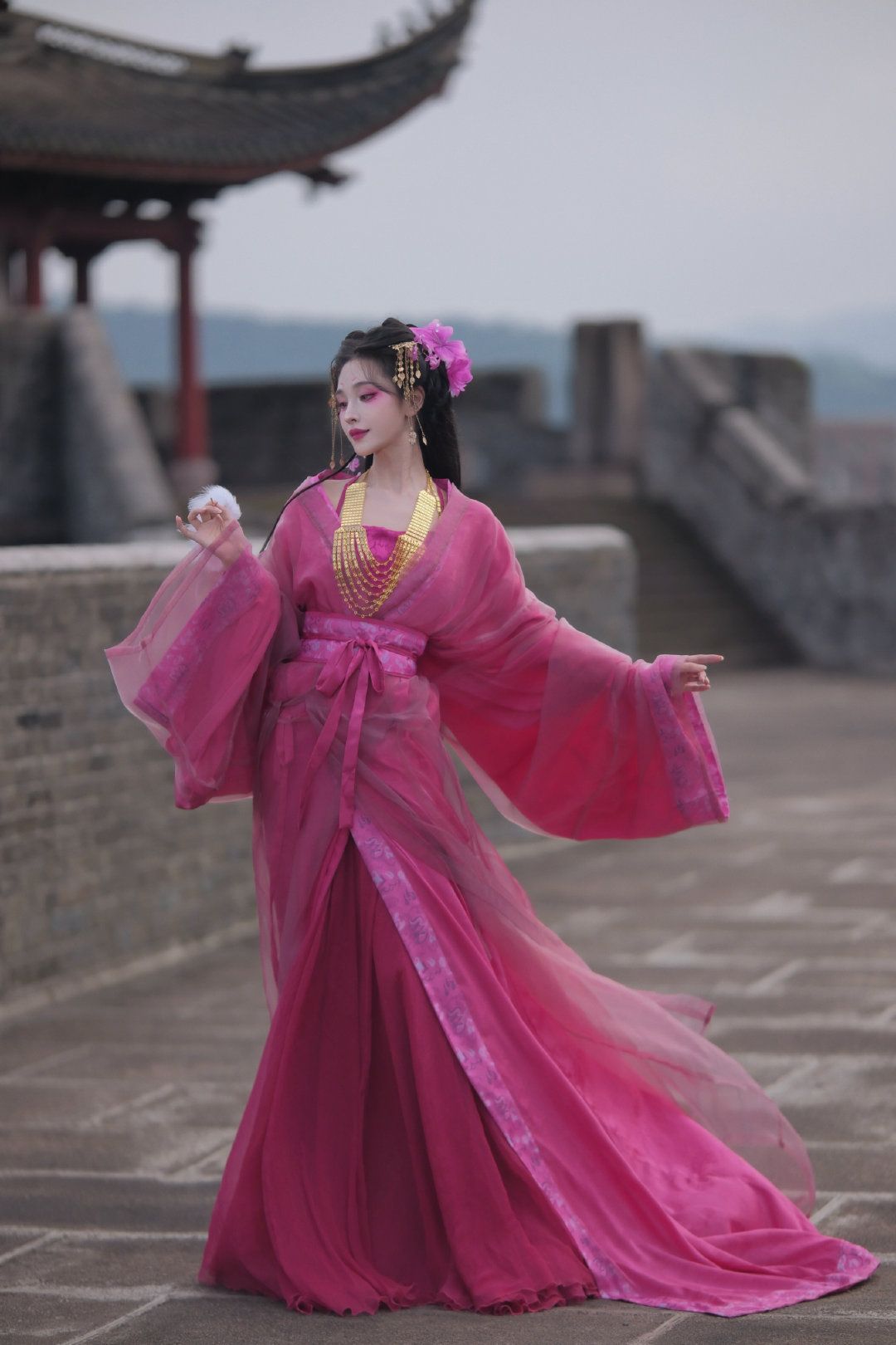 The Splendor of Hanfu Headdress:The Grand Butterfly The Splendor of Hanfu Headdress:The Grand Butterfly
