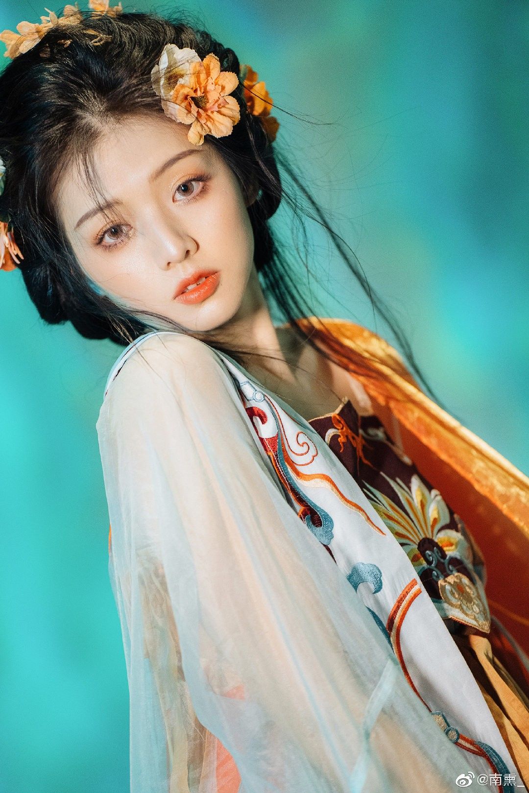 The Long-lasting Charm of Ancient Cheongsam:A Journey Through Time in Traditional Chinese Dress The Long-lasting Charm of Ancient Cheongsam:A Journey Through Time in Traditional Chinese Dress