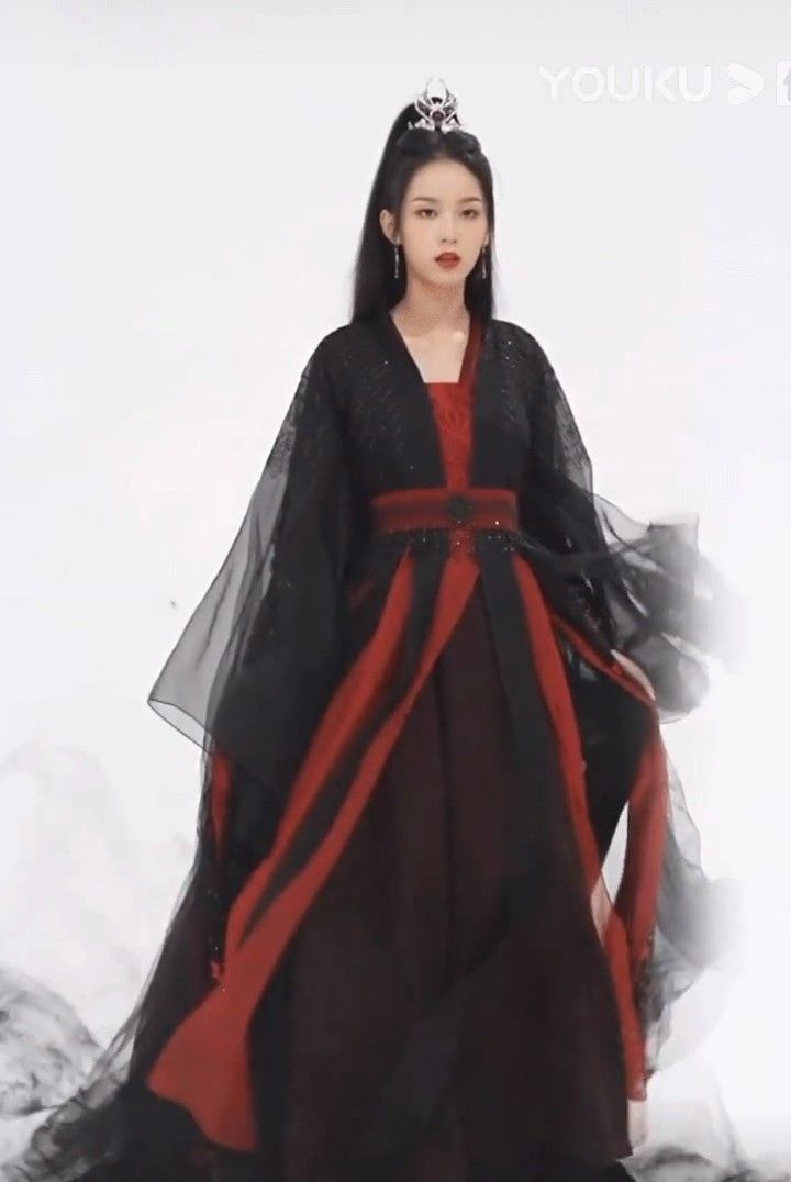 Traditional Chinese Elegance:The Charm of Womens Tang Suit Jacket with Chinese Style Traditional Chinese Elegance:The Charm of Womens Tang Suit Jacket with Chinese Style