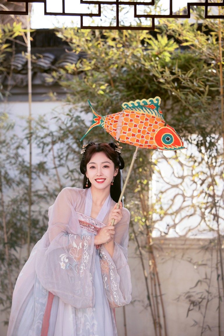 The Classic Cheongsam Dance Costume:Embodying Tradition in Modern Dance The Classic Cheongsam Dance Costume:Embodying Tradition in Modern Dance