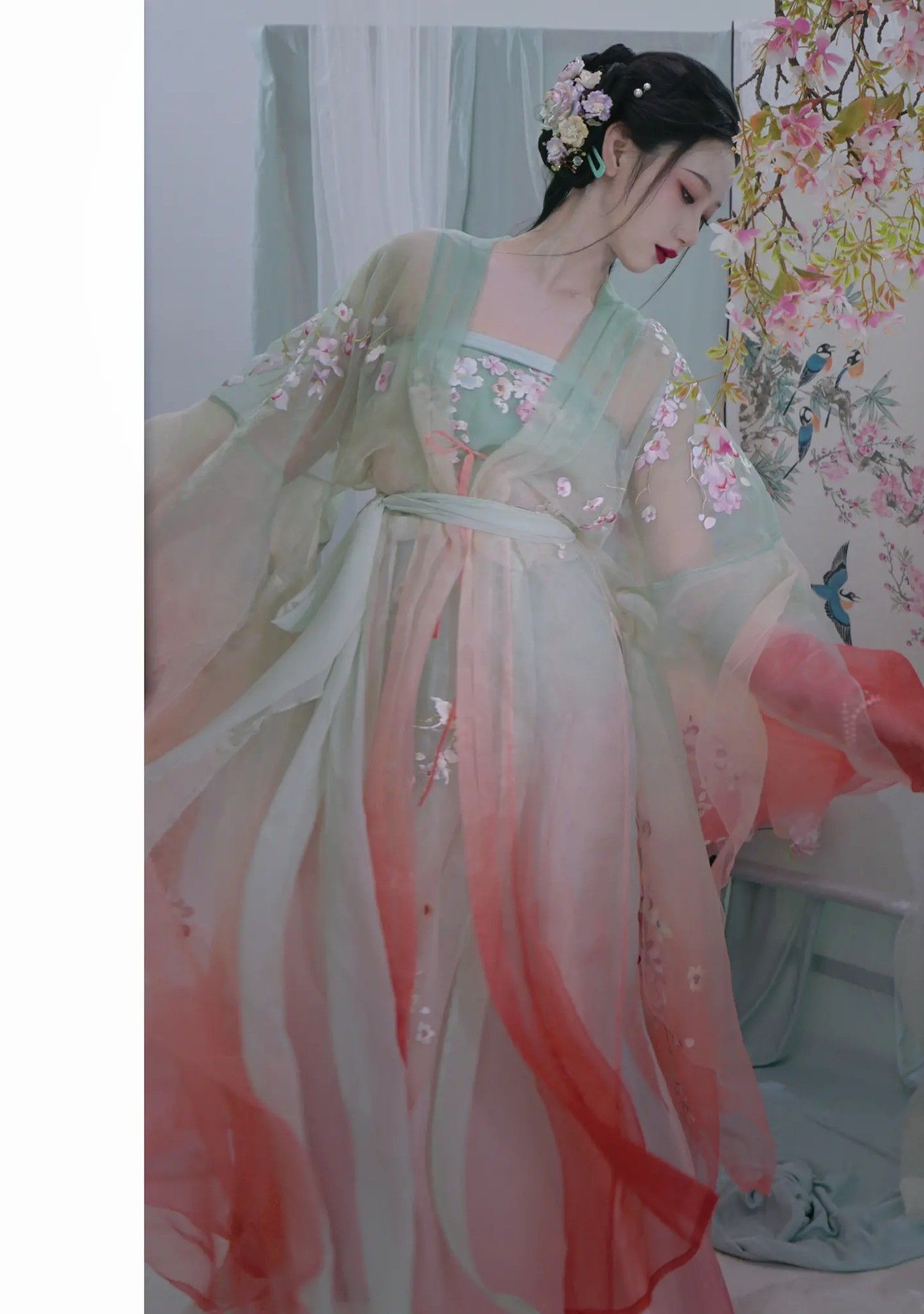 Lace Cheongsam-Style Dress for Little Girls