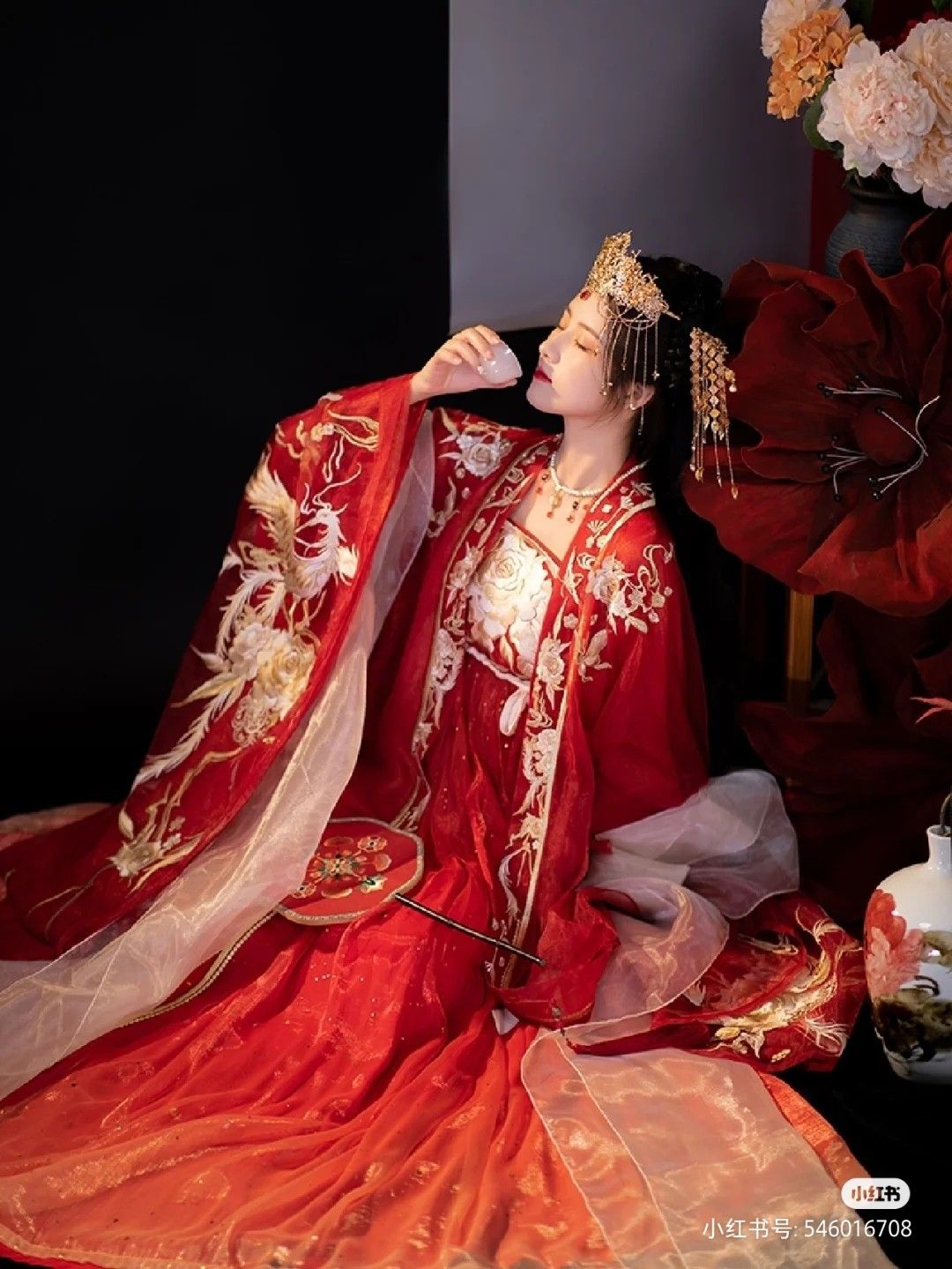 The Enigma of Short Cheongsam Dance:Embracing Tradition and Modernity The Enigma of Short Cheongsam Dance:Embracing Tradition and Modernity
