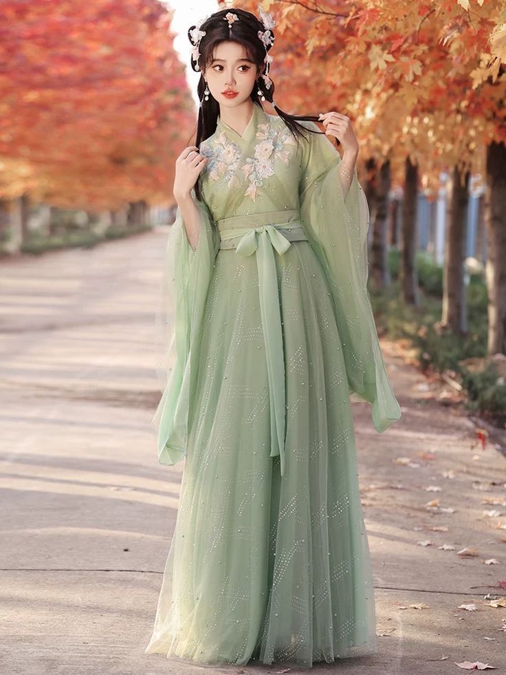 The Elegance of Black Waisted Cheongsam:A Symbol of Grace and Dignity The Elegance of Black Waisted Cheongsam:A Symbol of Grace and Dignity