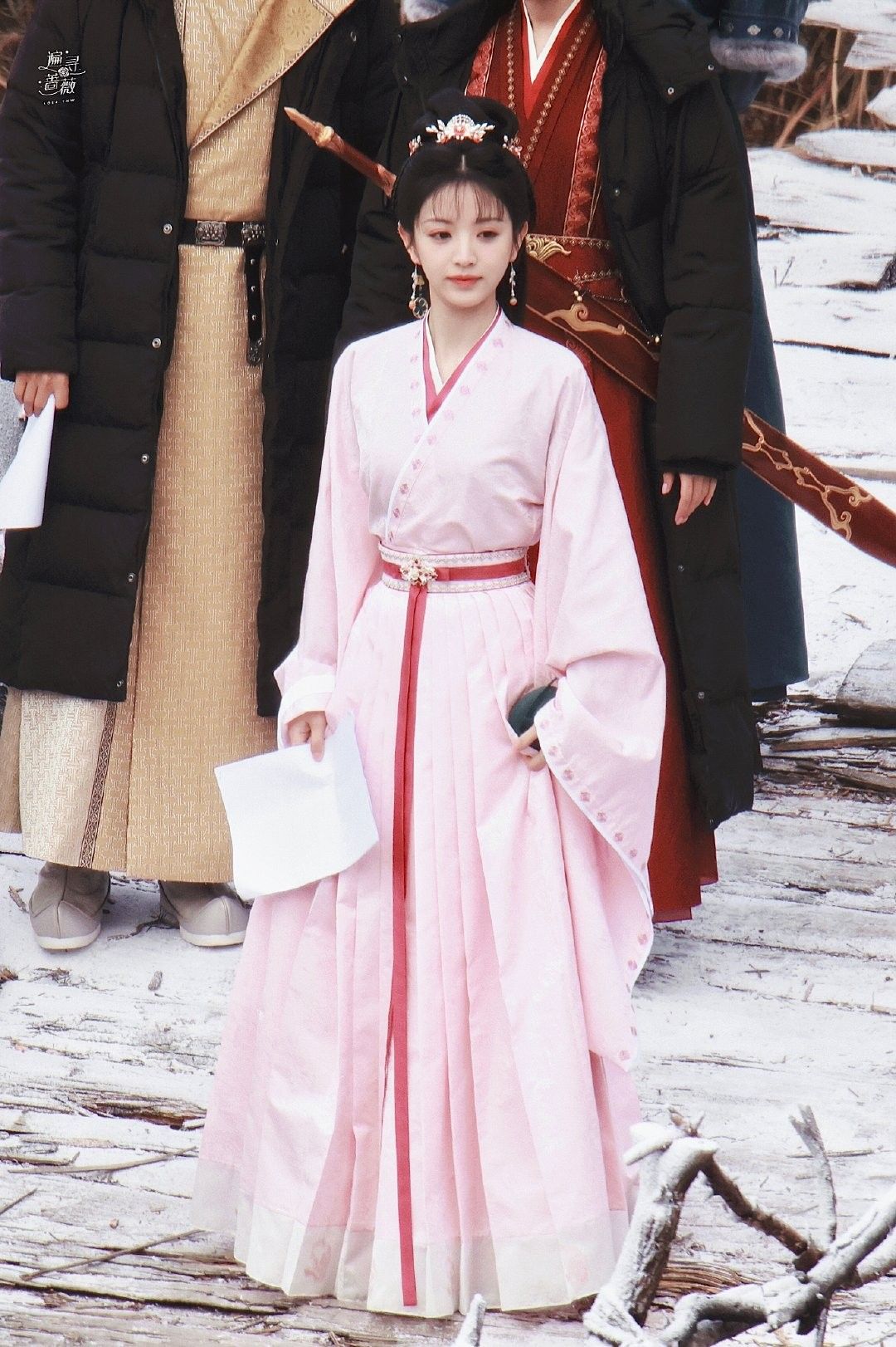The Cultural Significance of Red Hair Rope in Hanfu Fashion The Cultural Significance of Red Hair Rope in Hanfu Fashion