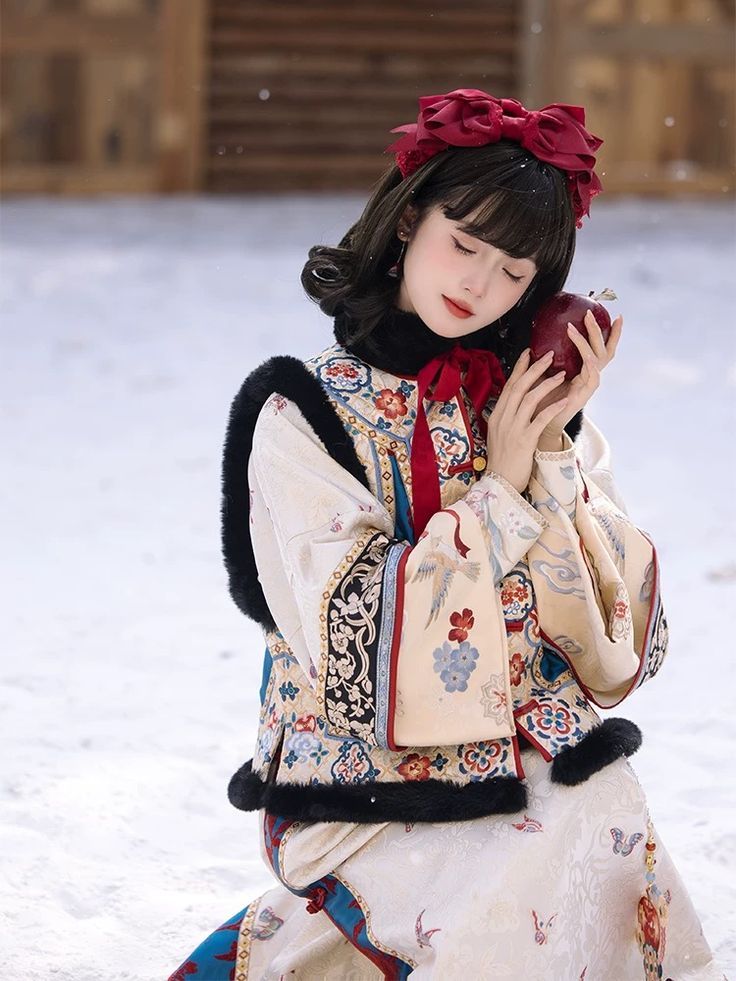 A Little Girls Summer Dress:Traditional Hanfu Style for a 7-Year-Old A Little Girls Summer Dress:Traditional Hanfu Style for a 7-Year-Old