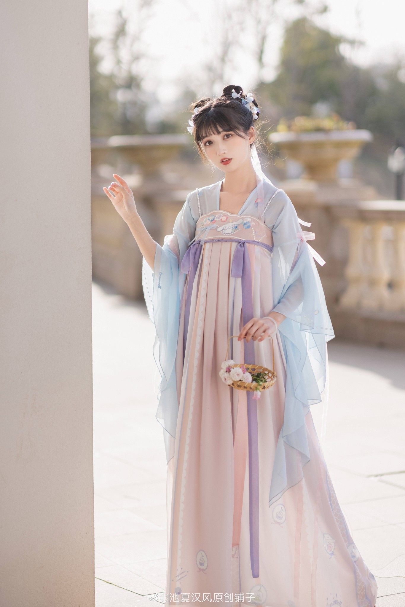 The Enchantment of Zixuan Hanfu:A Journey into Traditional Chinese Beauty The Enchantment of Zixuan Hanfu:A Journey into Traditional Chinese Beauty