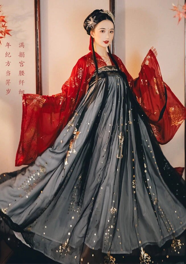 Embracing Elegance:The Charm of Qipao for Short Women Embracing Elegance:The Charm of Qipao for Short Women
