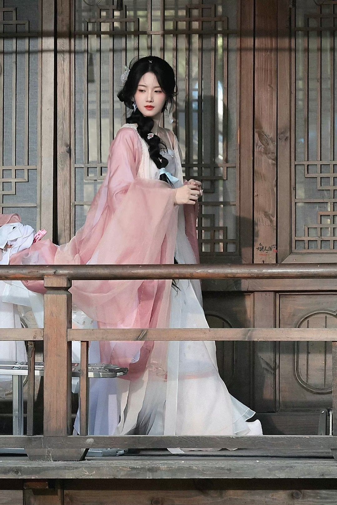 The Enchantment of a Horseface Skirt in the Dreams of Changan The Enchantment of a Horseface Skirt in the Dreams of Changan