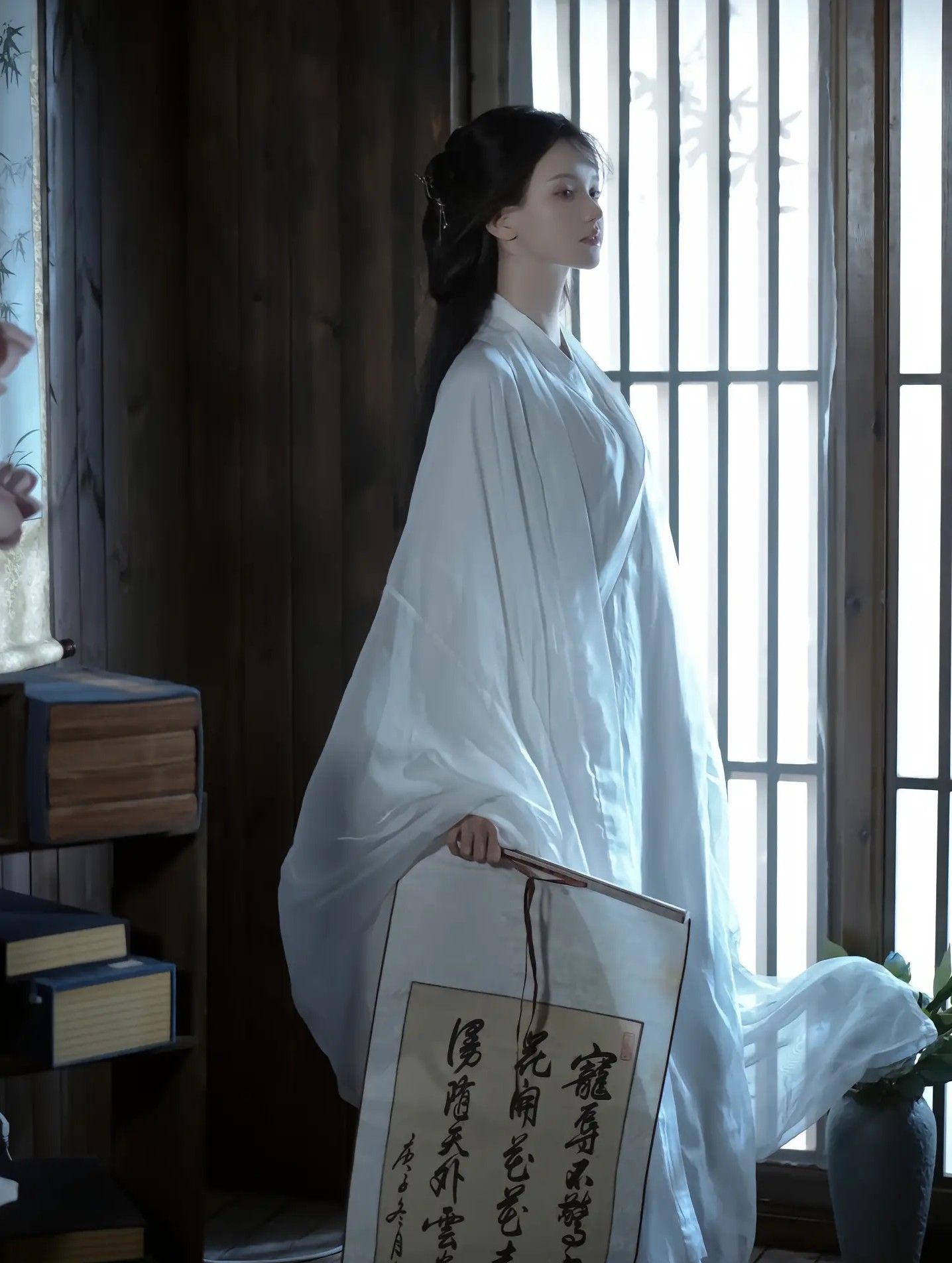 Exploring the Rise of Commuter-Friendly Light Hanfu Coats with Chinese Elements Exploring the Rise of Commuter-Friendly Light Hanfu Coats with Chinese Elements