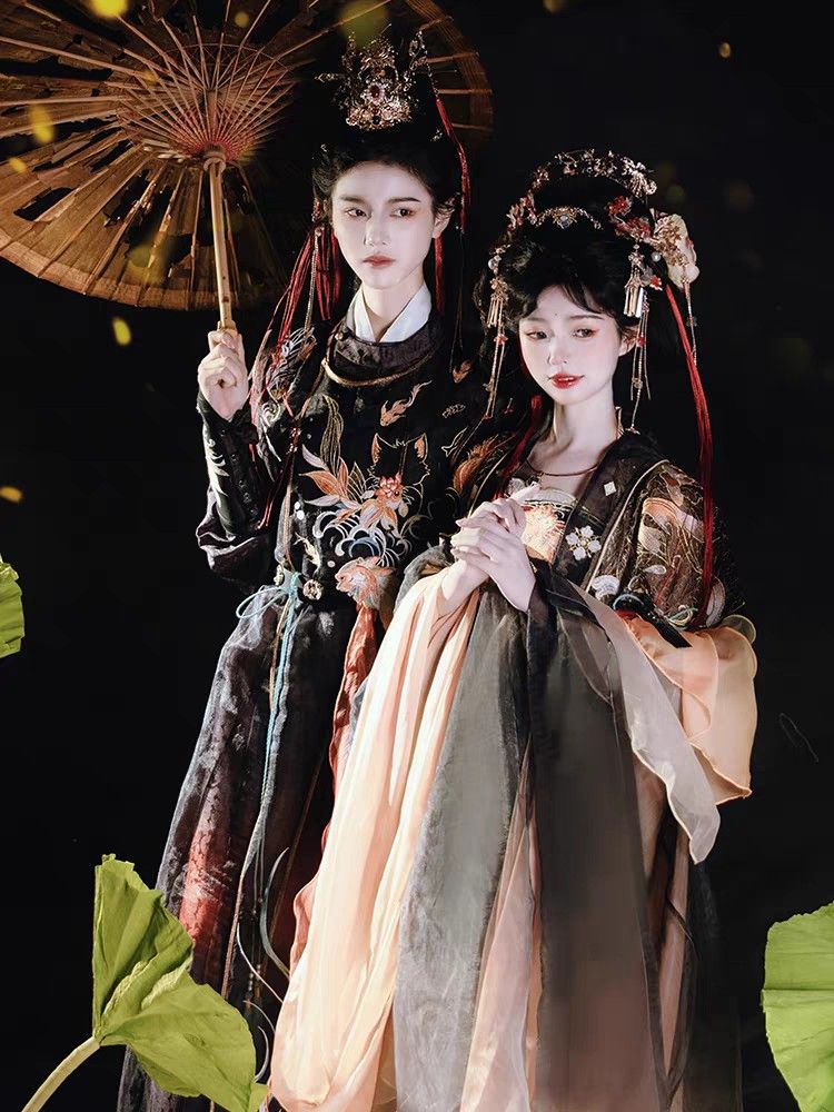 Latest Trends in Womens Hanfu Costumes:An Insight into the Newest Hanfu Suit Styles Latest Trends in Womens Hanfu Costumes:An Insight into the Newest Hanfu Suit Styles