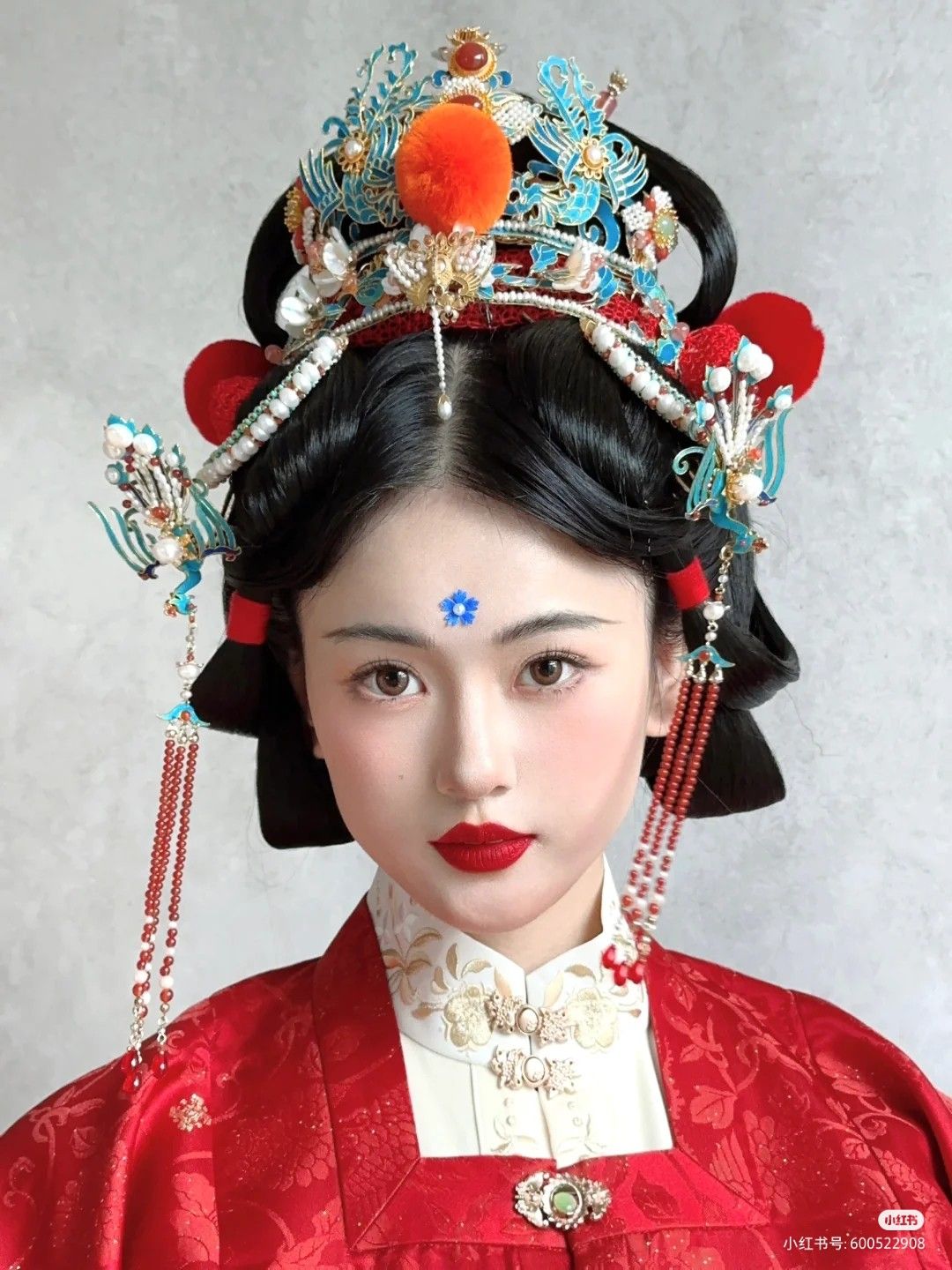 Hanfu Shoes in Summer:A Guide to Comfort and Style Hanfu Shoes in Summer:A Guide to Comfort and Style
