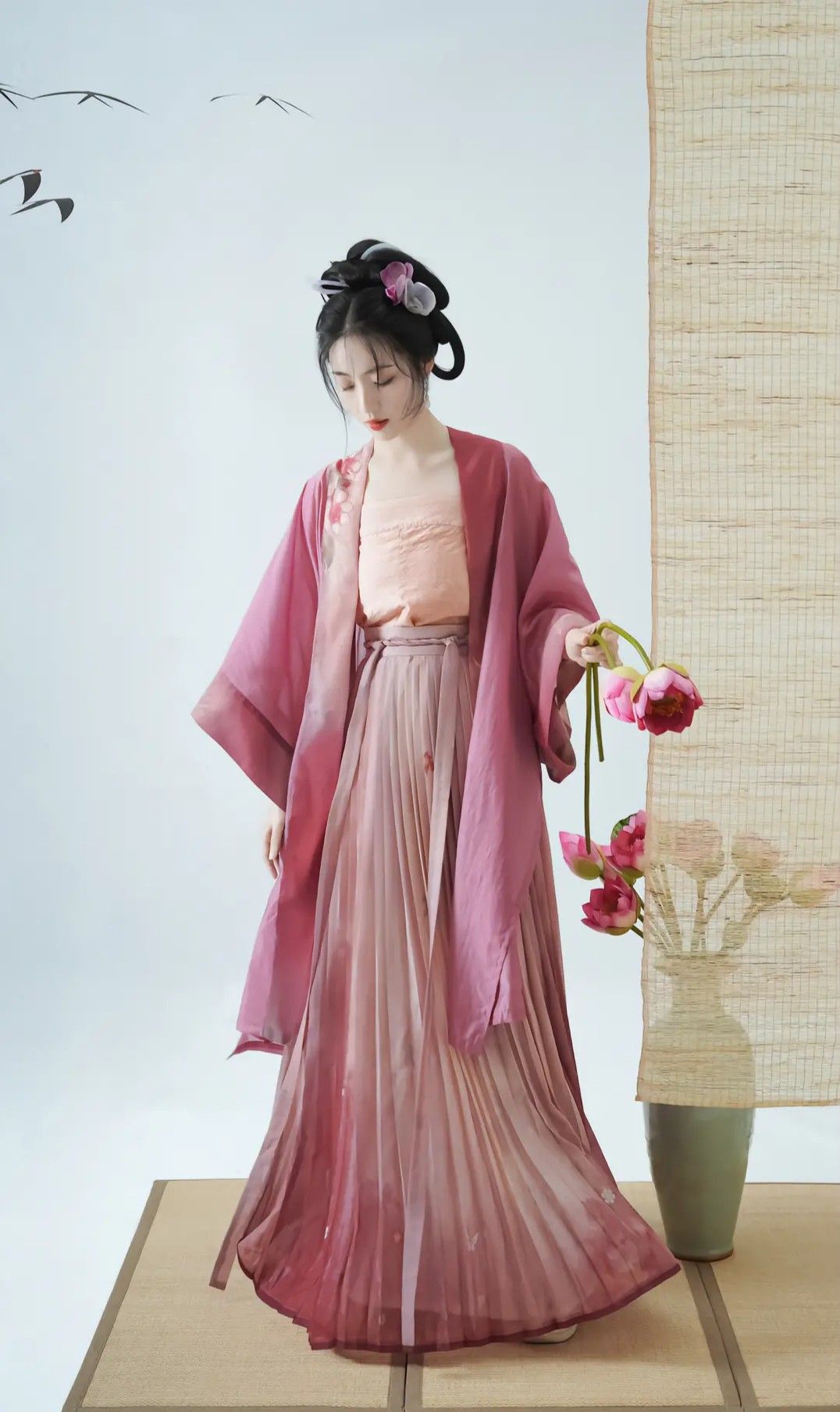 Styling Winter Cheongsam with the Perfect Shoes Styling Winter Cheongsam with the Perfect Shoes