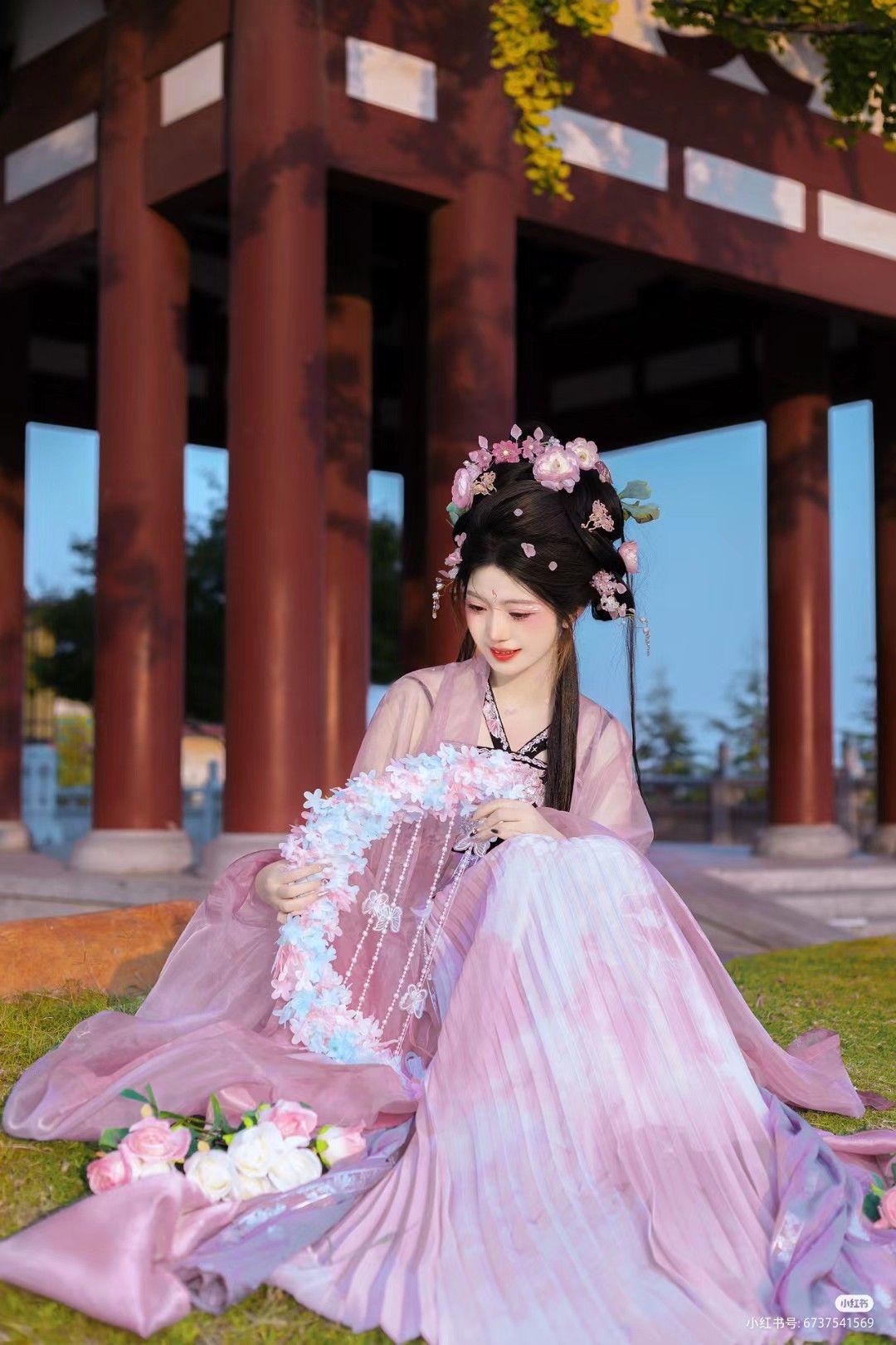 Winter Fashion:The Evolution of Chinese-Style Qipao with Modern Twist Winter Fashion:The Evolution of Chinese-Style Qipao with Modern Twist