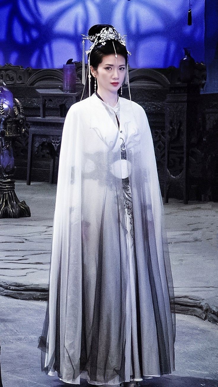 Erotic Intimate Apparel:The Fusion of Seduction and Traditional Chinese Elegance in Hanfu Fashion Erotic Intimate Apparel:The Fusion of Seduction and Traditional Chinese Elegance in Hanfu Fashion