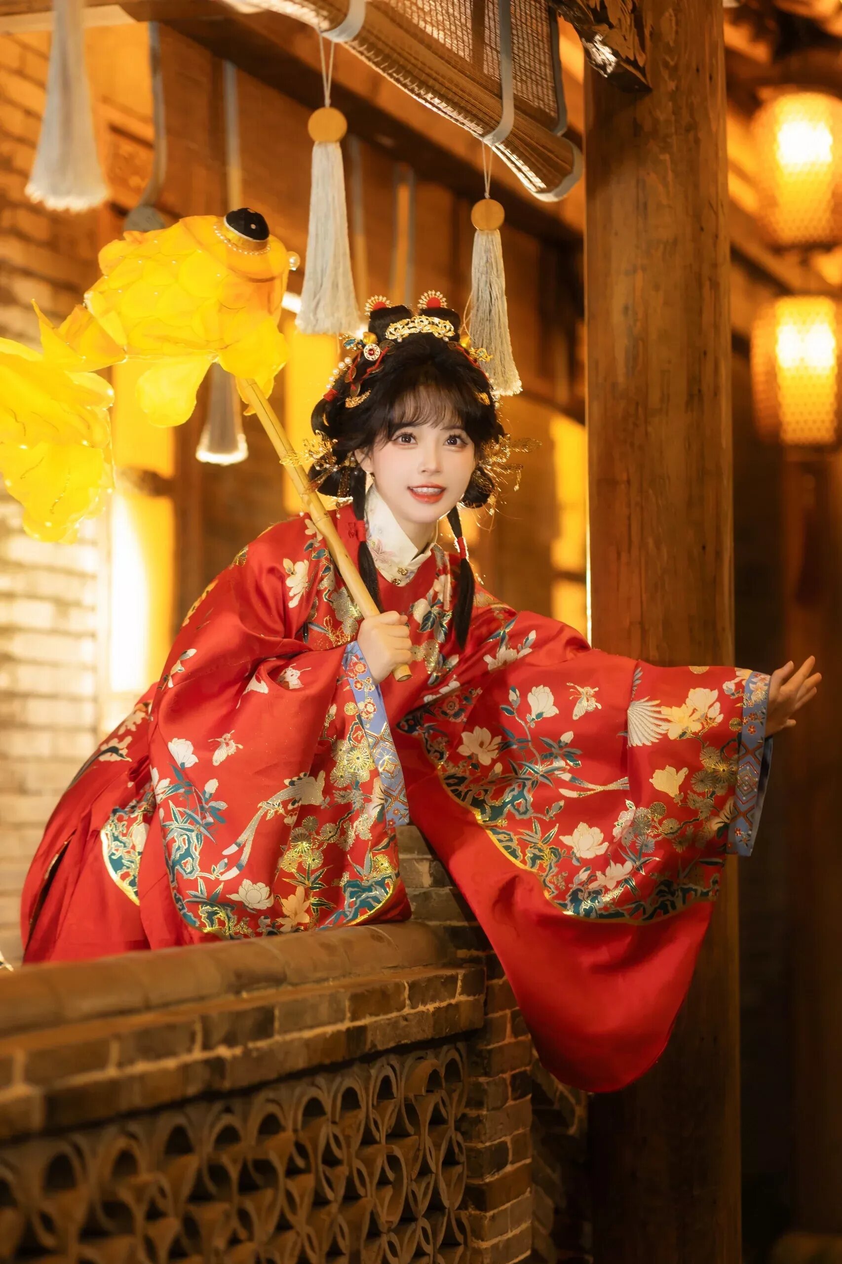 The Splendid Charm of Red Halter-Top Hanfu:Traditional Elegance Reimagined The Splendid Charm of Red Halter-Top Hanfu:Traditional Elegance Reimagined