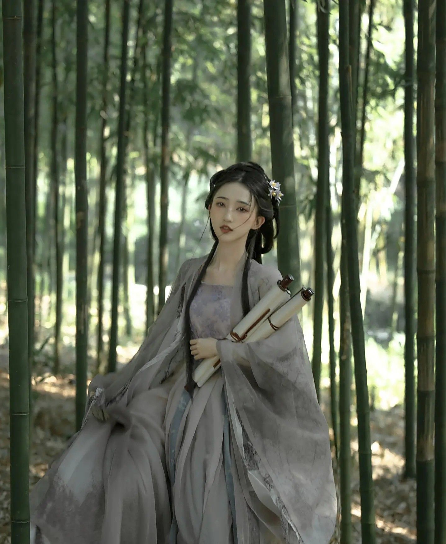 Embracing the Elegance of an Aiyi Cheongsam-Inspired Dress Embracing the Elegance of an Aiyi Cheongsam-Inspired Dress