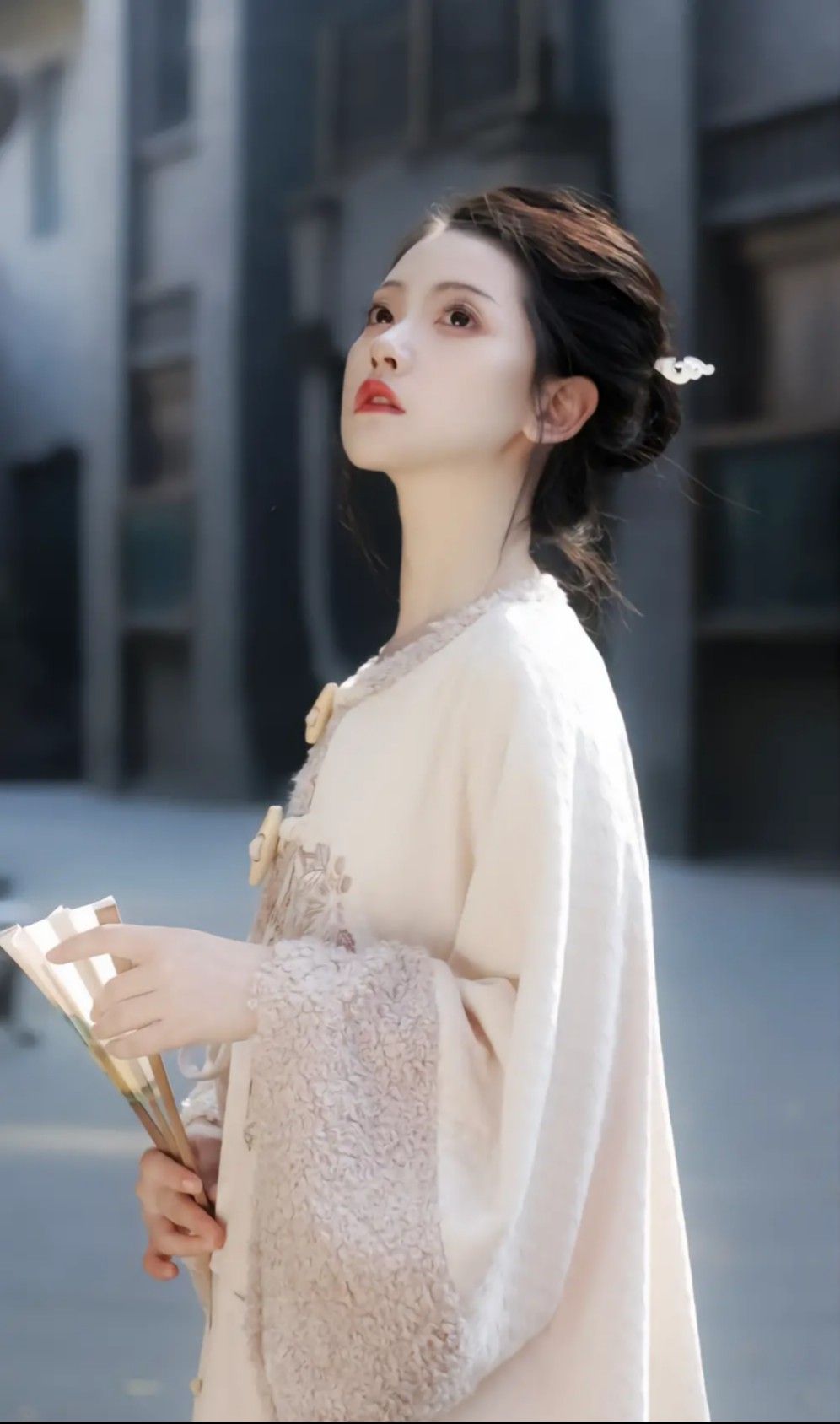 Red Cheongsam for Success:A Tale of Good Luck and Exam Glory Red Cheongsam for Success:A Tale of Good Luck and Exam Glory