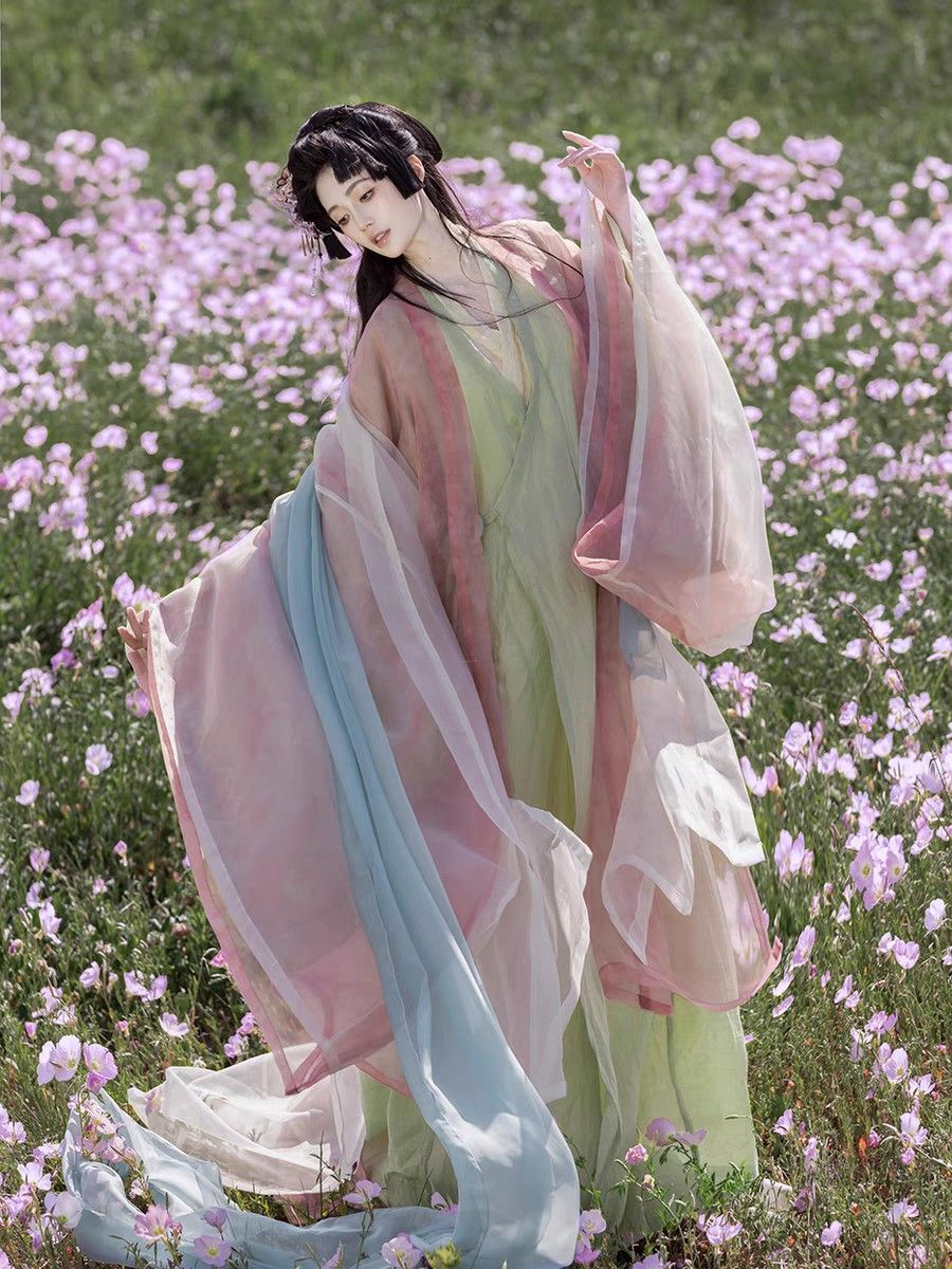 The Enchantment of a Mid-Length Ink Green Cheongsam The Enchantment of a Mid-Length Ink Green Cheongsam