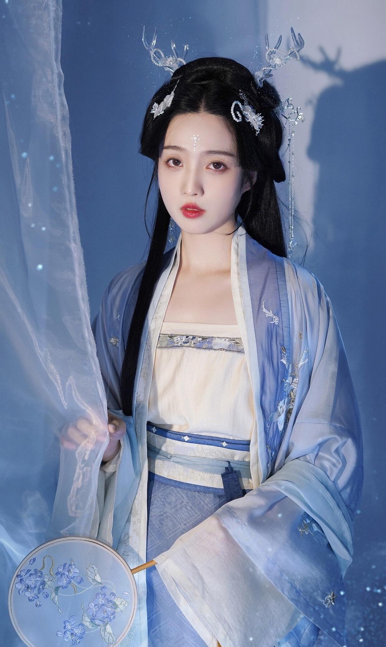 The Enchantment of Hanfu Tang Costumes for Young Girls The Enchantment of Hanfu Tang Costumes for Young Girls