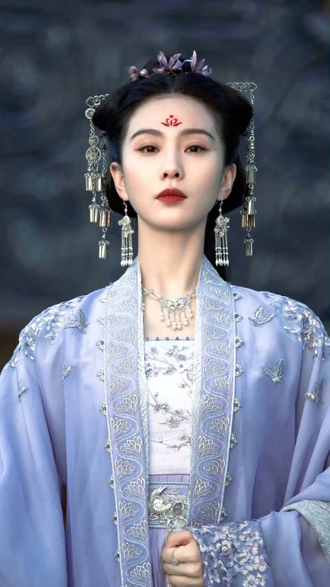The Elegance of Silk Cheongsam A Traditional Chinese Beauty The Elegance of Silk Cheongsam A Traditional Chinese Beauty
