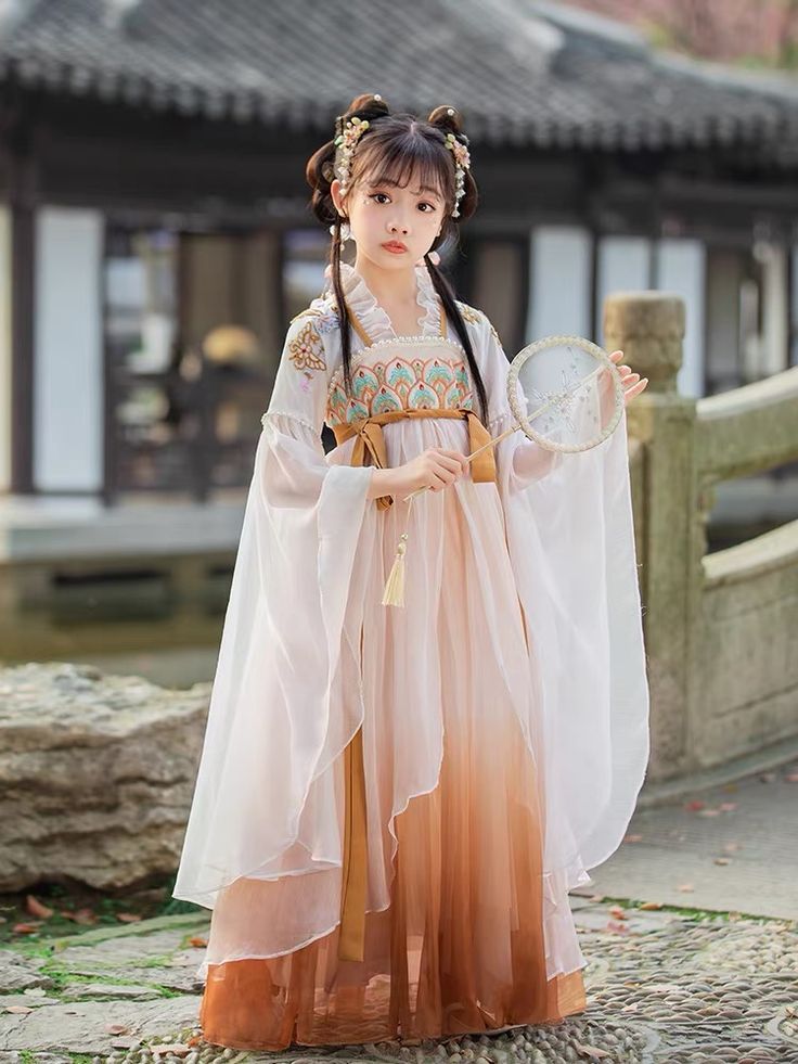 A Rose-Hued Cheongsam Skirt:Embracing the Enchanting Allure of a Pink Qipao A Rose-Hued Cheongsam Skirt:Embracing the Enchanting Allure of a Pink Qipao