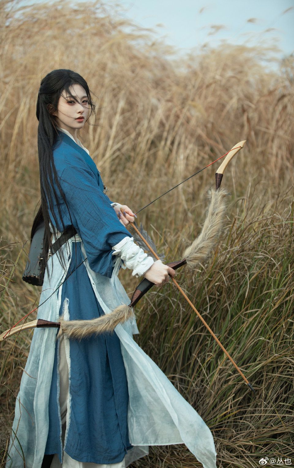 Zhou Xuns Journey into Traditional Chinese Hanfu Fashion Zhou Xuns Journey into Traditional Chinese Hanfu Fashion
