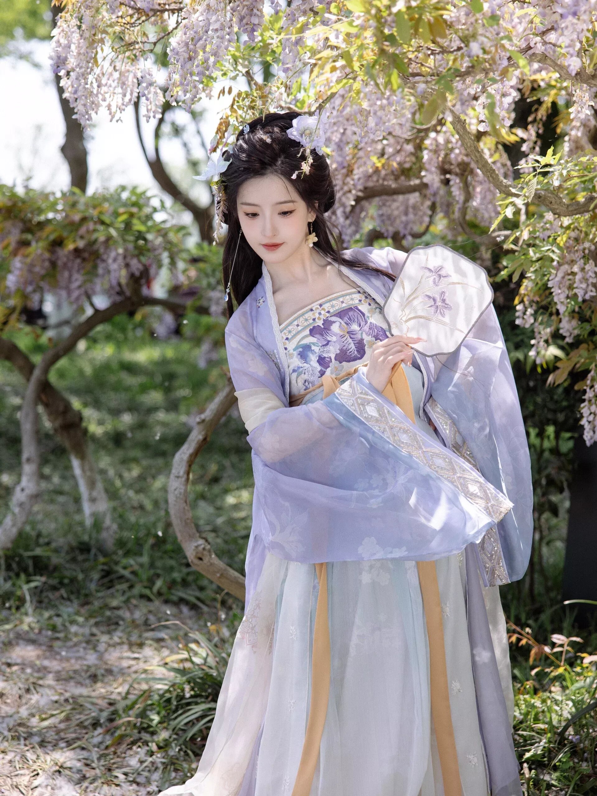 Summer Elegance with Hanfu Shoes:A Mesh of Comfort and Style for Women Summer Elegance with Hanfu Shoes:A Mesh of Comfort and Style for Women