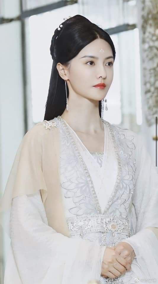 The Enigma of Black Childrens Hanfu:A Cultural Exploration The Enigma of Black Childrens Hanfu:A Cultural Exploration