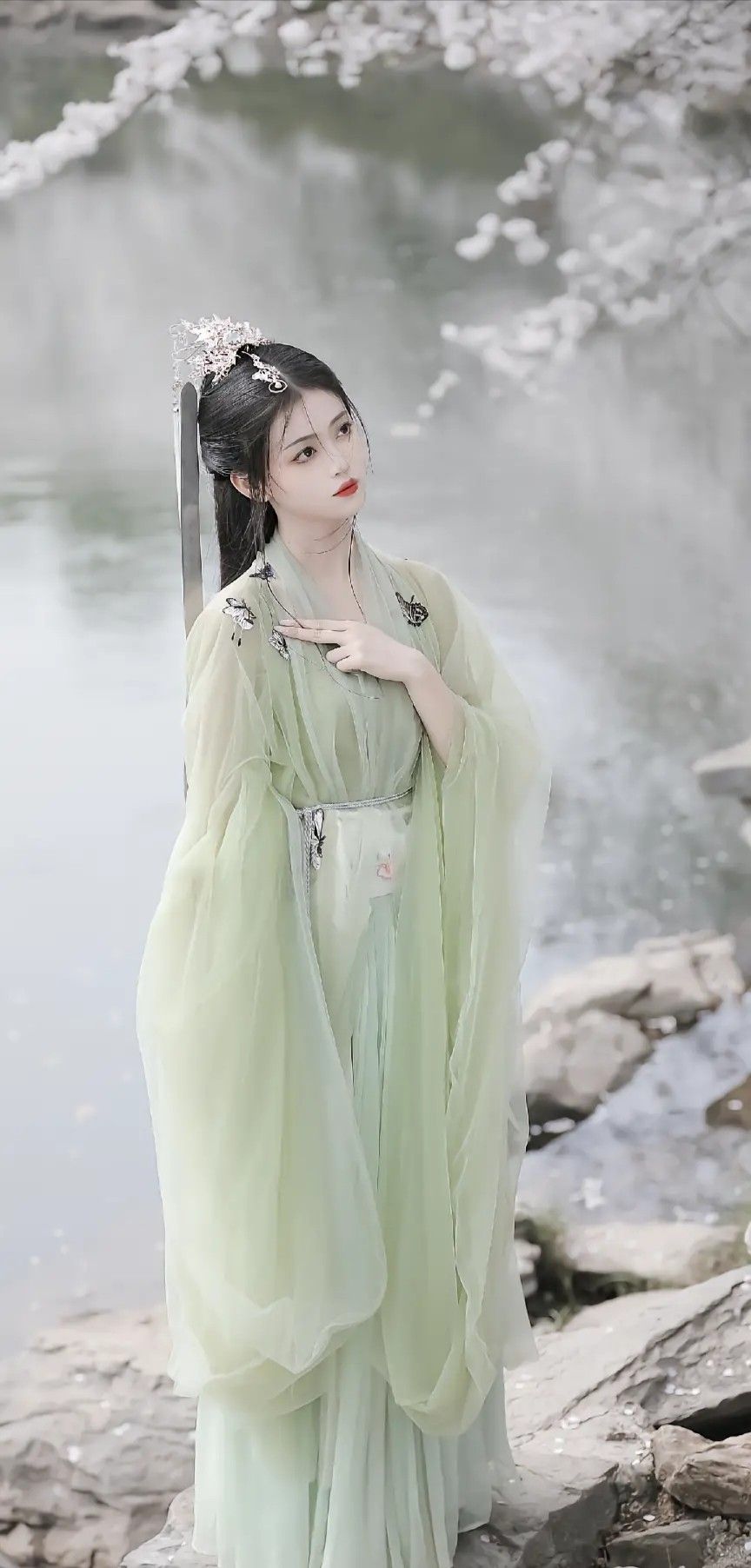 The Equestrian Charm of Ma-Mian Skirt and Tea Attire The Equestrian Charm of Ma-Mian Skirt and Tea Attire