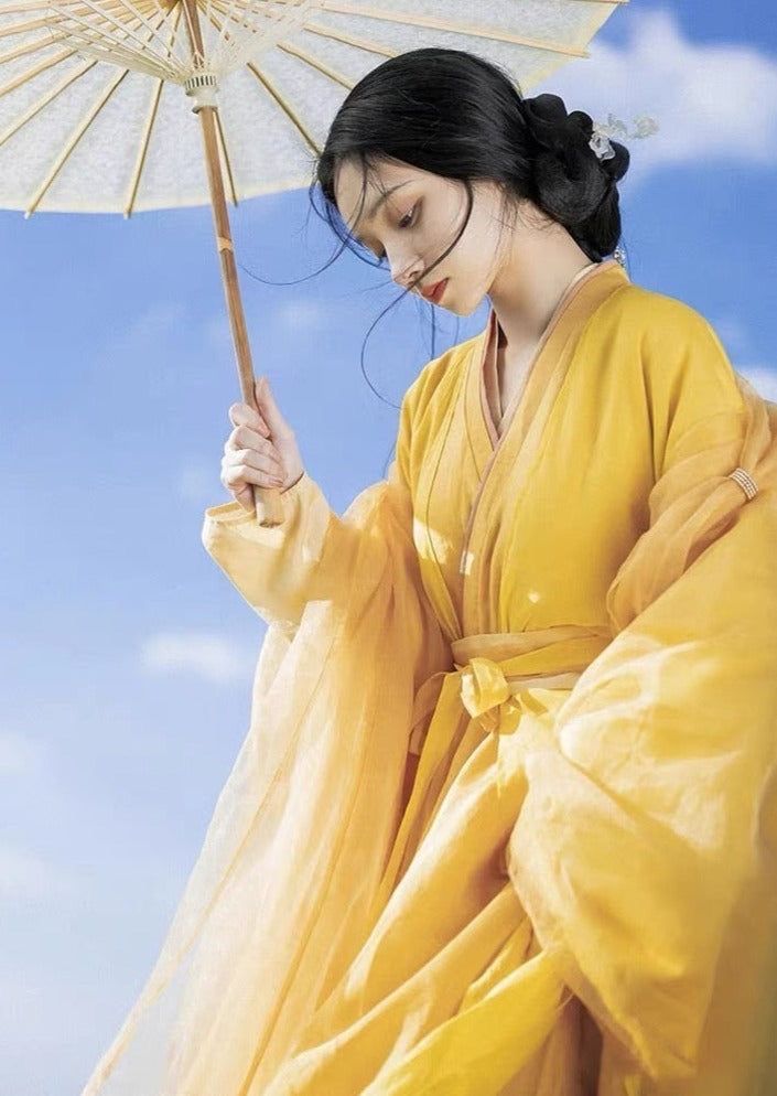 The Splendor of Traditional Chinese Elegance at Liuliqiao Qipao Official Flagship Store The Splendor of Traditional Chinese Elegance at Liuliqiao Qipao Official Flagship Store