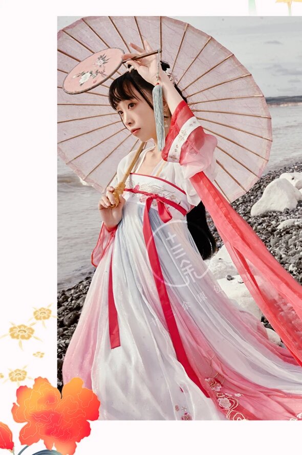 Chiffon Cheongsam:A Blend of Traditional Elegance and Modern Charm Chiffon Cheongsam:A Blend of Traditional Elegance and Modern Charm