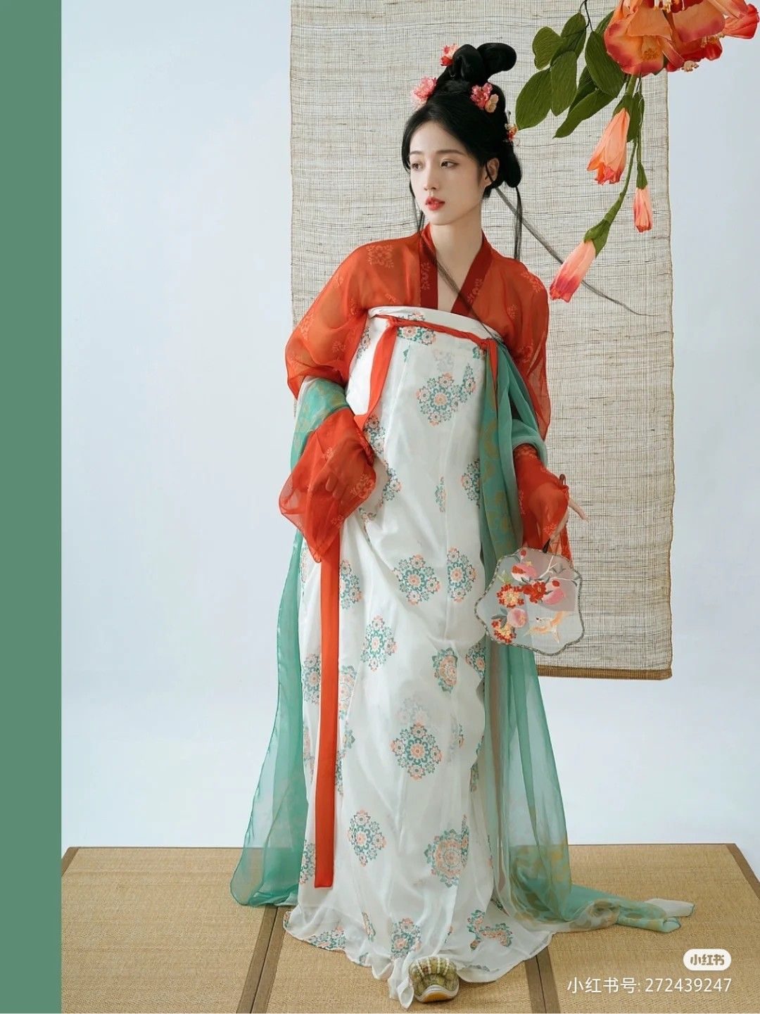 One-Piece Hanfu Headdress for Children:A Guide to Traditional Chinese Fashion One-Piece Hanfu Headdress for Children:A Guide to Traditional Chinese Fashion