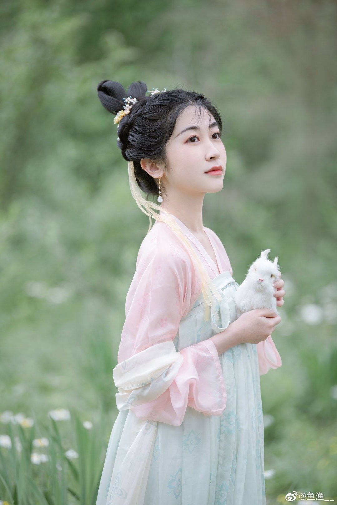 The Splendor of Chinese Red Cheongsam Women The Splendor of Chinese Red Cheongsam Women