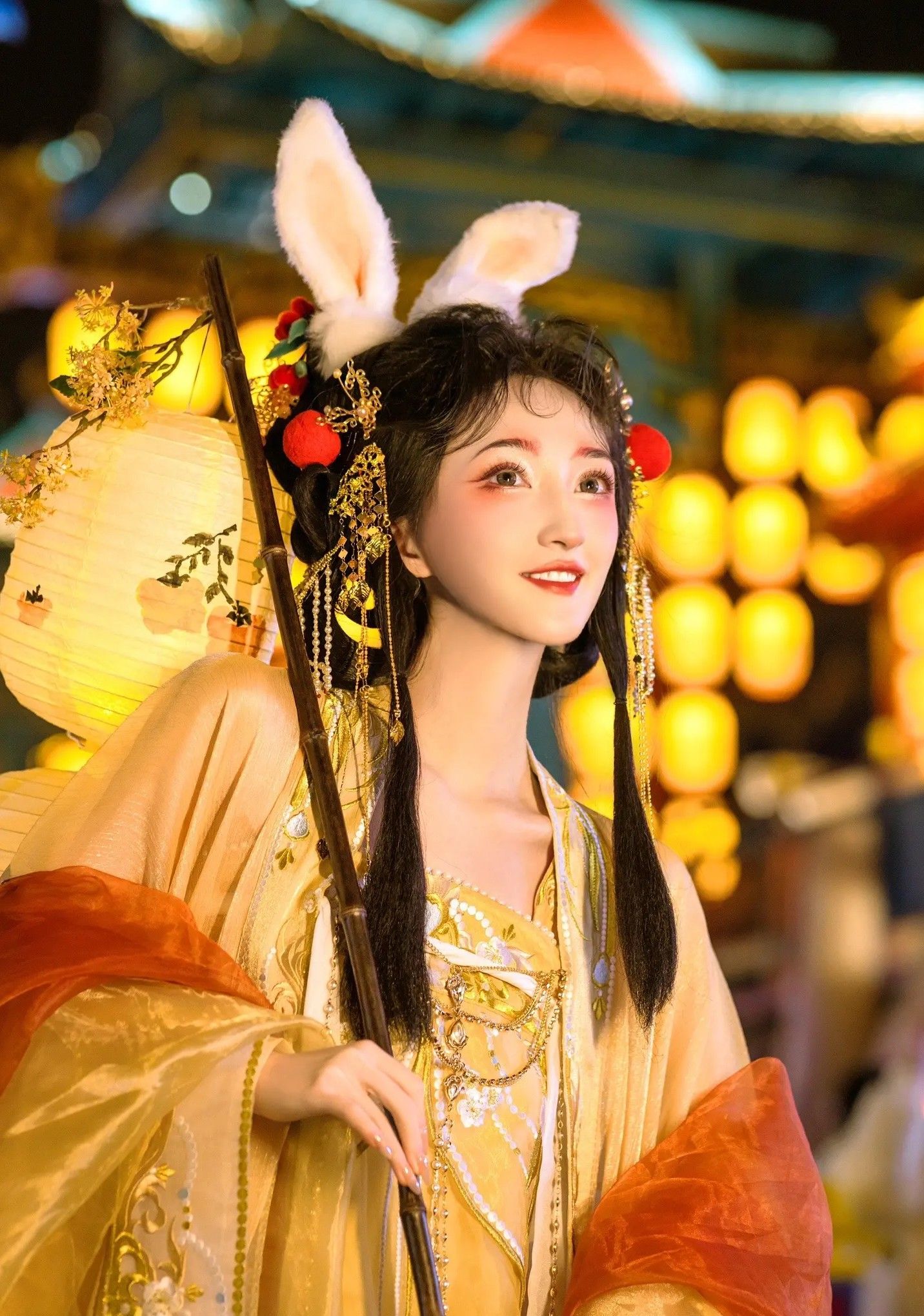 Embroidered Hanfu Shoes for Girls:A Glimpse into the Splendid Tradition Embroidered Hanfu Shoes for Girls:A Glimpse into the Splendid Tradition