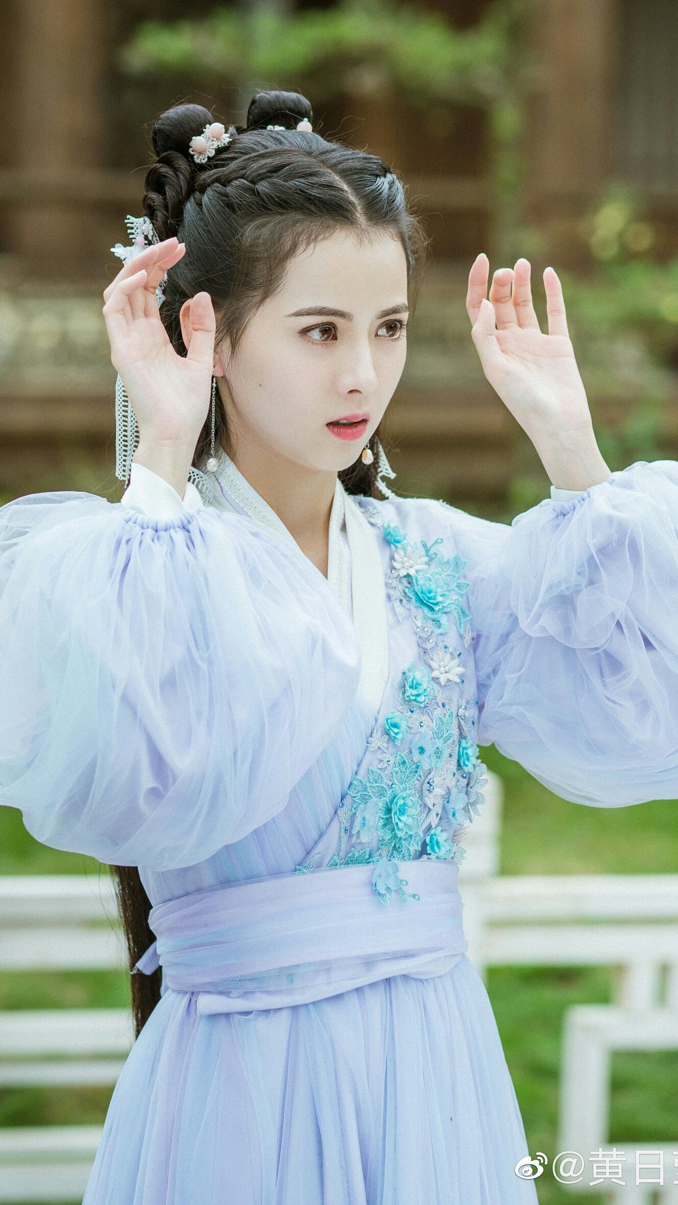 Ancient Style Womens Clothing:The Revival of Hanfu among Students Ancient Style Womens Clothing:The Revival of Hanfu among Students