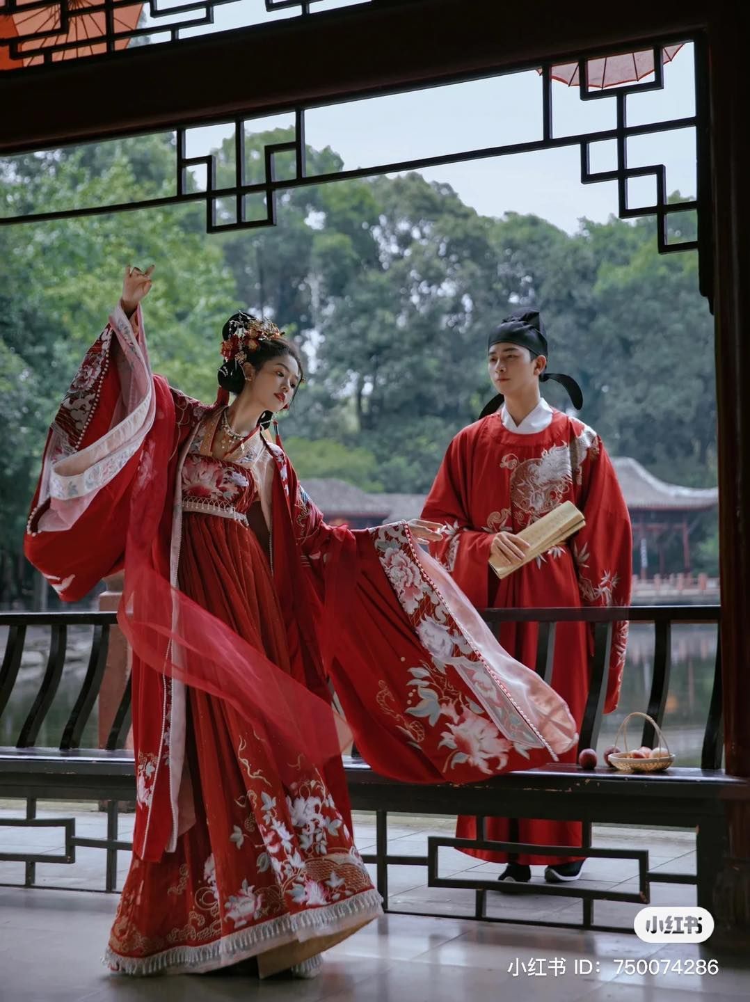 The Introduction of Hanfu for Children:The Eight-Year-Olds Journey into Traditional Chinese Fashion The Introduction of Hanfu for Children:The Eight-Year-Olds Journey into Traditional Chinese Fashion