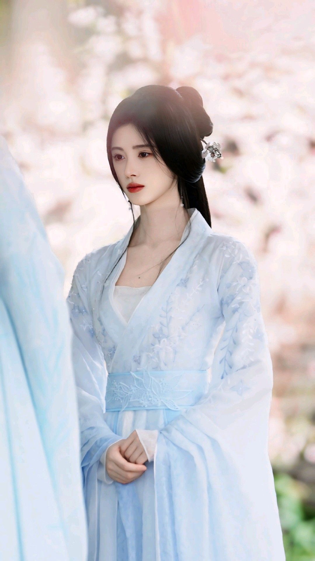 The Splendid Charm of Muhe Cheongsam:A Cultural Icon of Chinese Elegance The Splendid Charm of Muhe Cheongsam:A Cultural Icon of Chinese Elegance