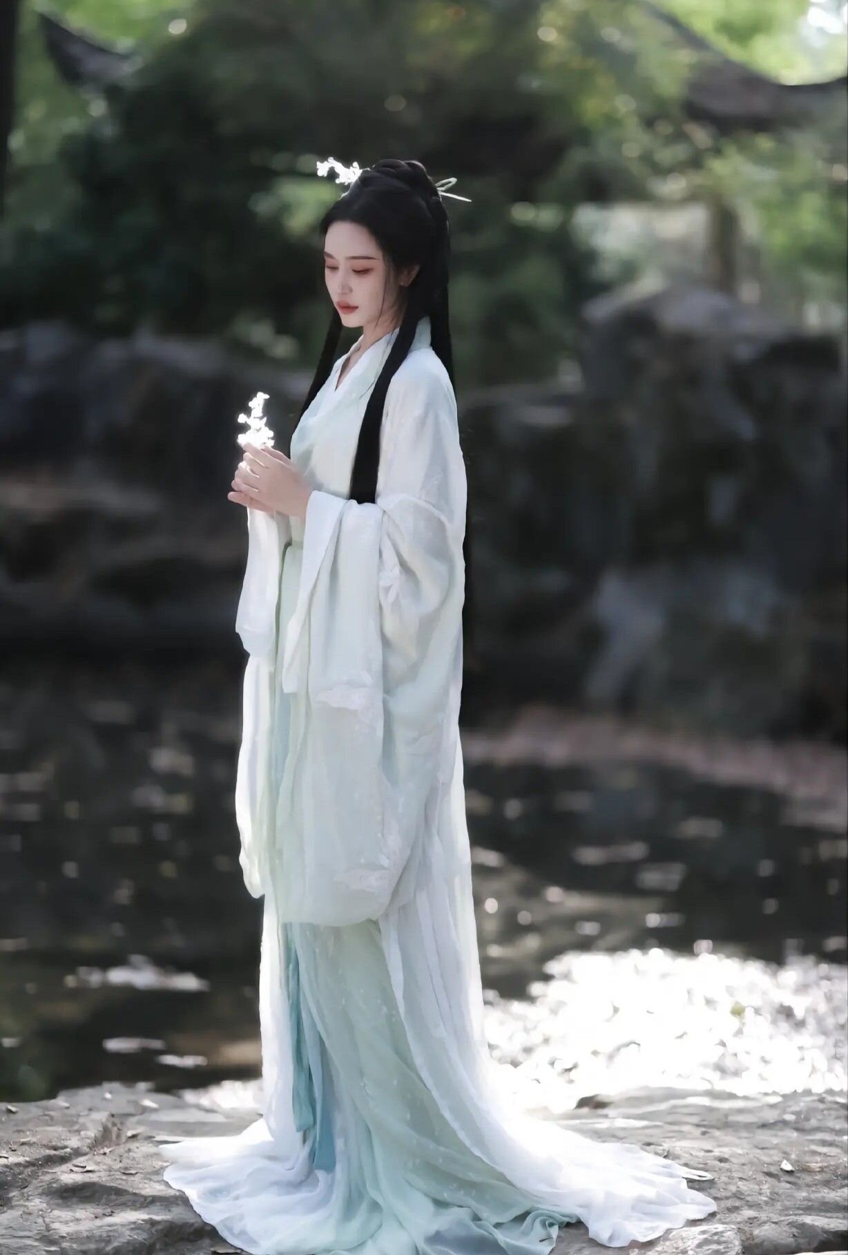 Vintage-Inspired Qipao-Inspired Dress:A Blend of Tradition and Modernity Vintage-Inspired Qipao-Inspired Dress:A Blend of Tradition and Modernity