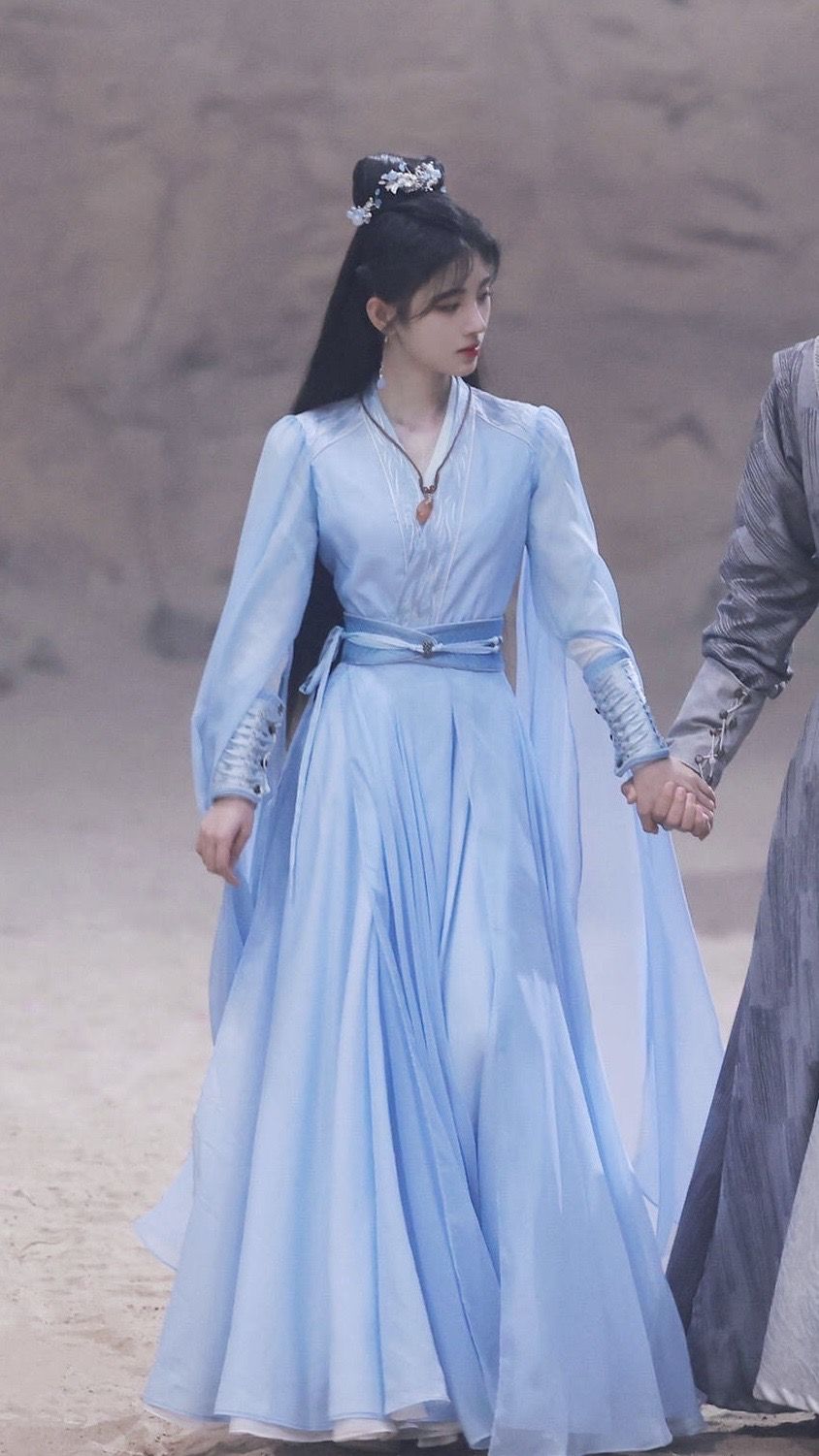 Hanfu Song-Style Summer Collection:Authentic Fashion in Traditional Splendor Hanfu Song-Style Summer Collection:Authentic Fashion in Traditional Splendor