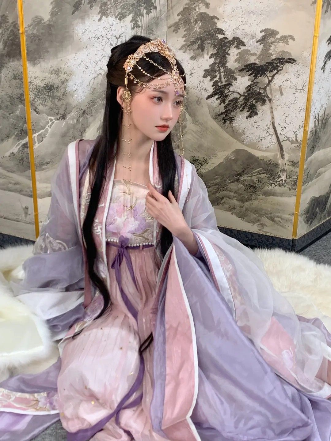 Ancient Charm:Headdress for a Hanfu Girl Child Ancient Charm:Headdress for a Hanfu Girl Child