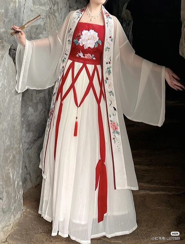 Summer Elegance in a Cheongsam-Inspired Dress Summer Elegance in a Cheongsam-Inspired Dress