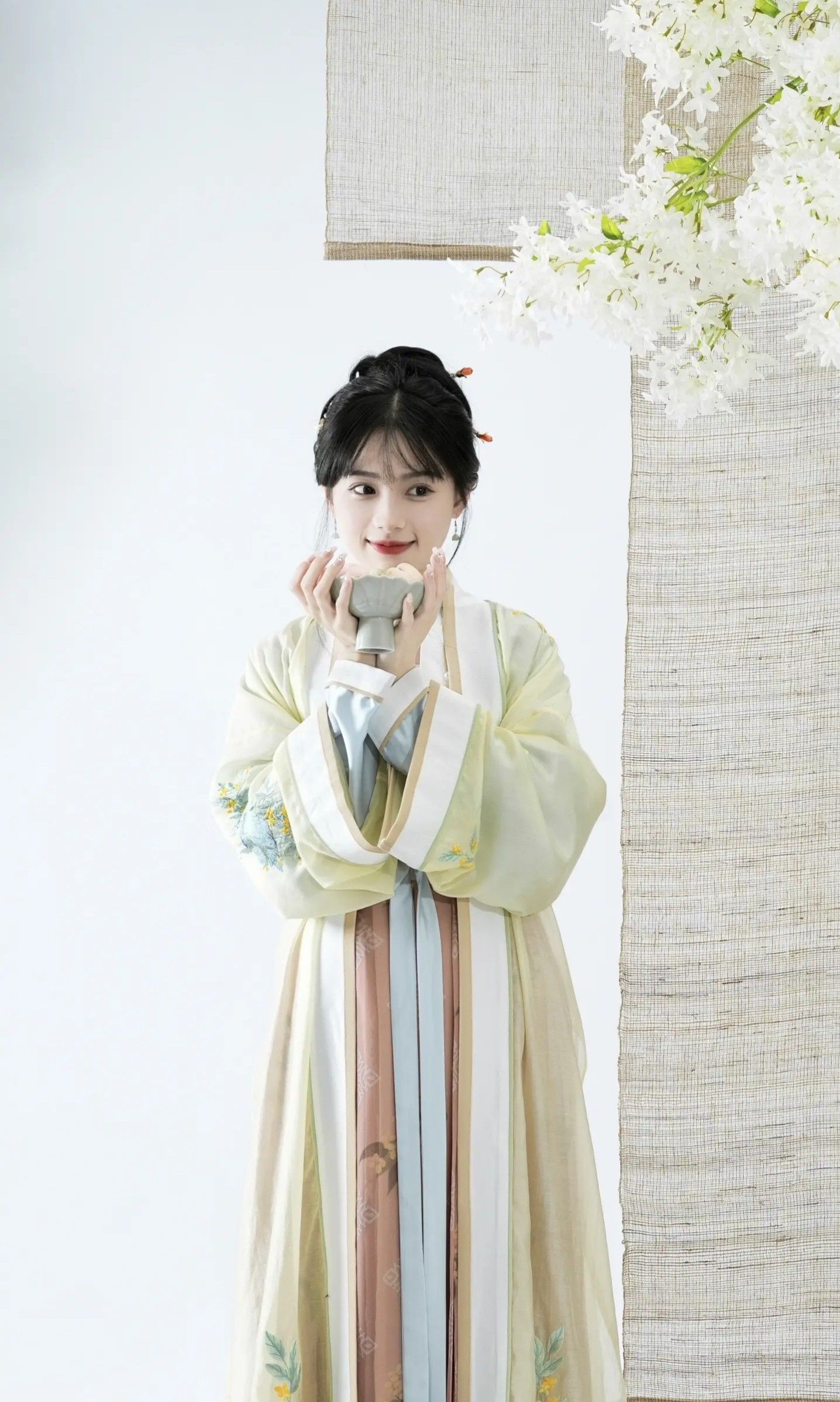 Customized Traditional Tang Suit for Family Celebration on Chinese New Year Customized Traditional Tang Suit for Family Celebration on Chinese New Year