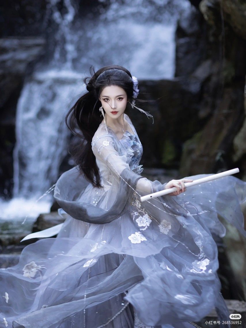 The Cultural Significance of Cheongsams Pressure Placket and the Symbolism of the Safe Lock The Cultural Significance of Cheongsams Pressure Placket and the Symbolism of the Safe Lock