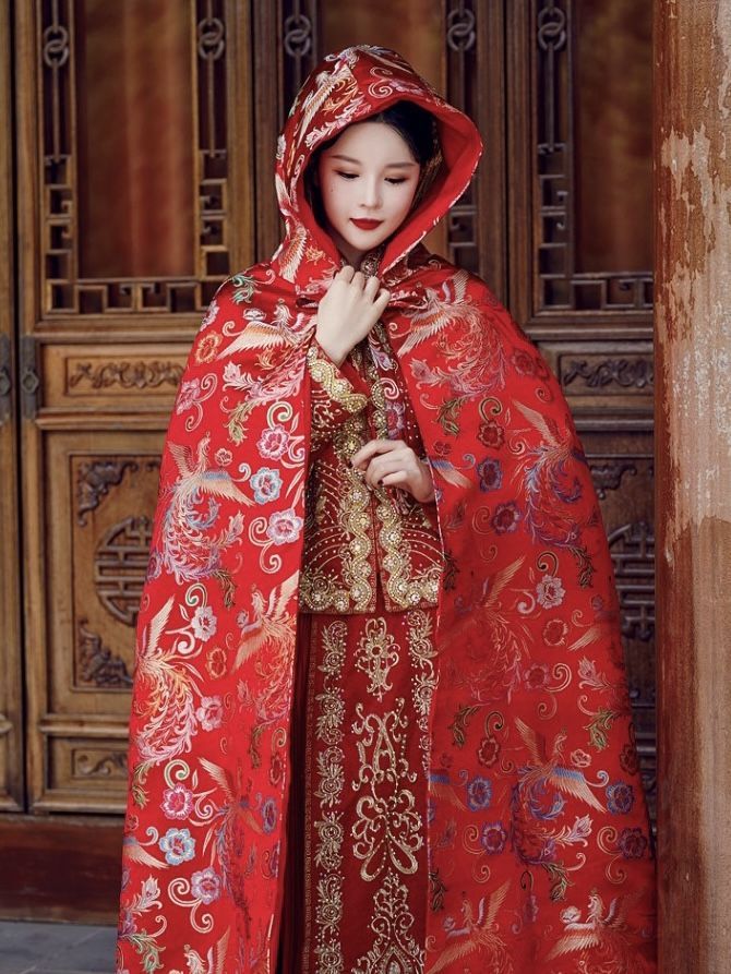 The Revival of Hanfu Fashion:Embracing the Traditional Elegance at 40 The Revival of Hanfu Fashion:Embracing the Traditional Elegance at 40