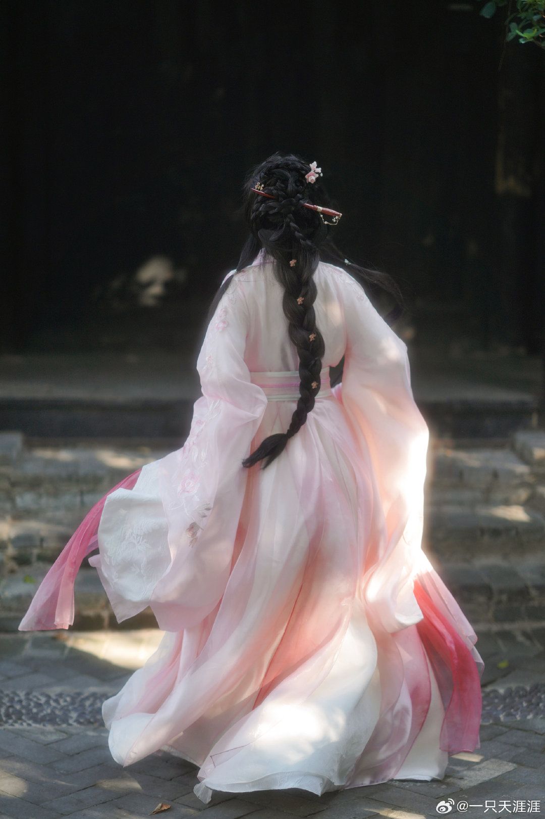 The Charm of Cheongsam Blouses and Skirt Sets The Charm of Cheongsam Blouses and Skirt Sets