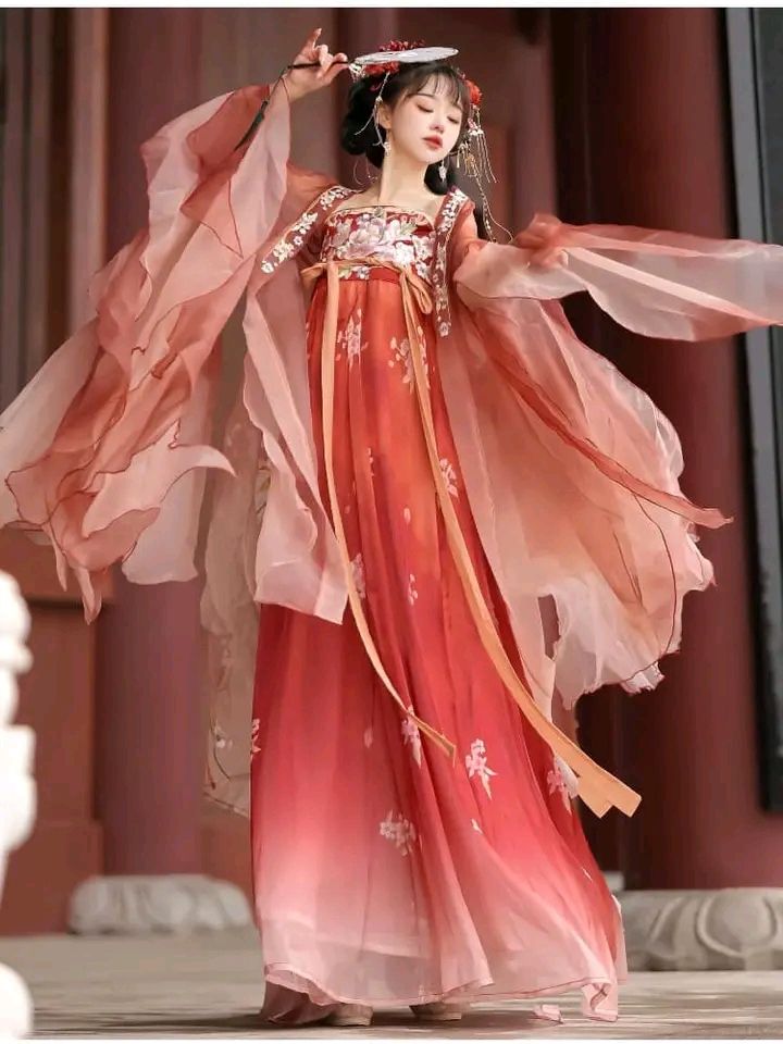 Hanfu Fashion for Summer:Comfortable and Stylish Wearable Options Hanfu Fashion for Summer:Comfortable and Stylish Wearable Options