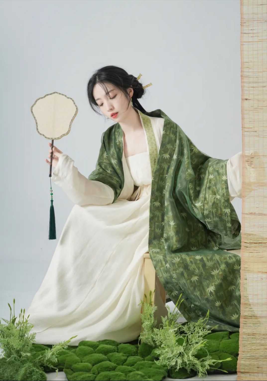 Vintage Shanghai Style Qipao:International Brands Embracing Traditional Elegance Vintage Shanghai Style Qipao:International Brands Embracing Traditional Elegance