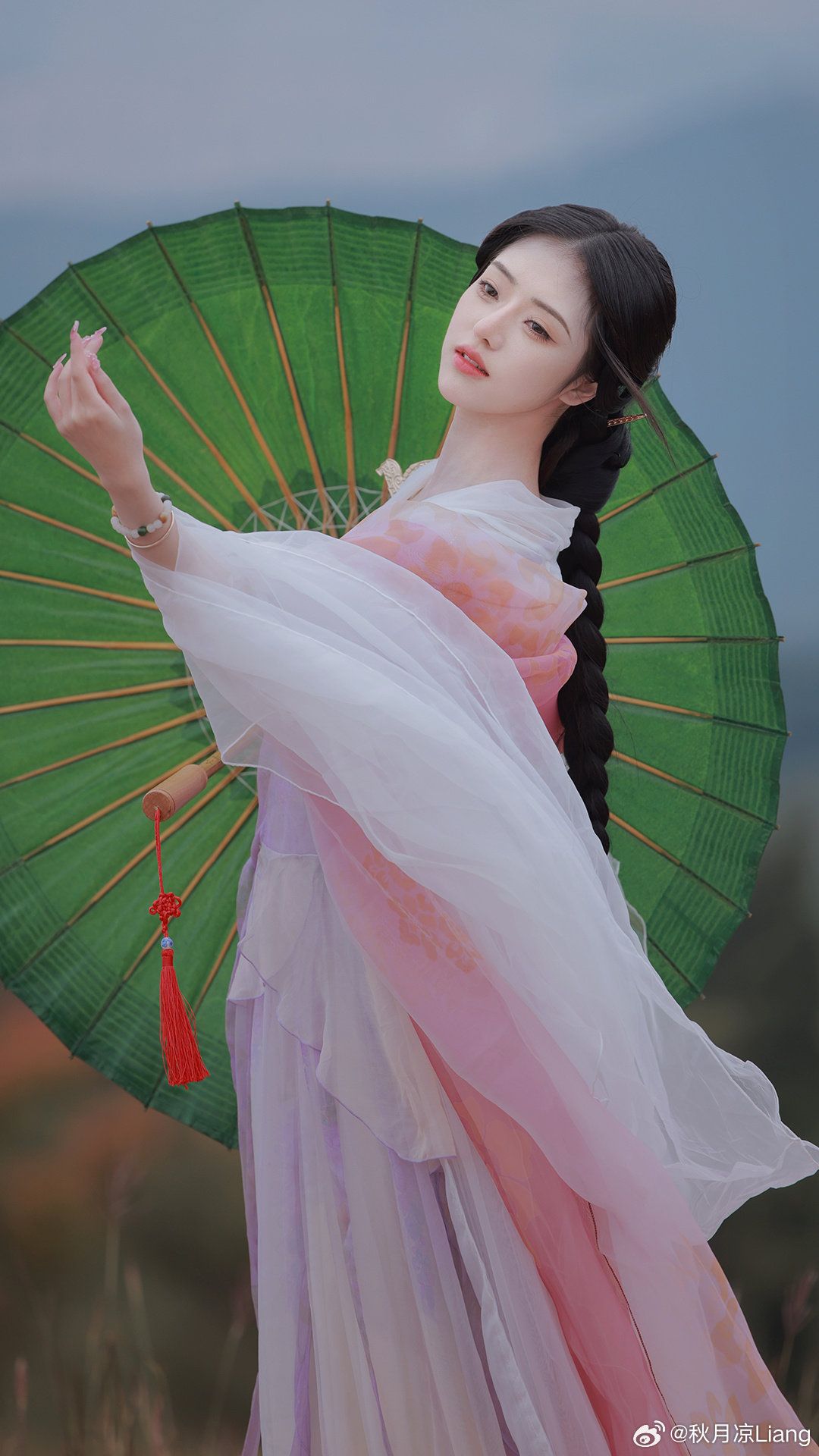 The Elegance of Long-Style Lace Cheongsam:A Cultural Journey The Elegance of Long-Style Lace Cheongsam:A Cultural Journey